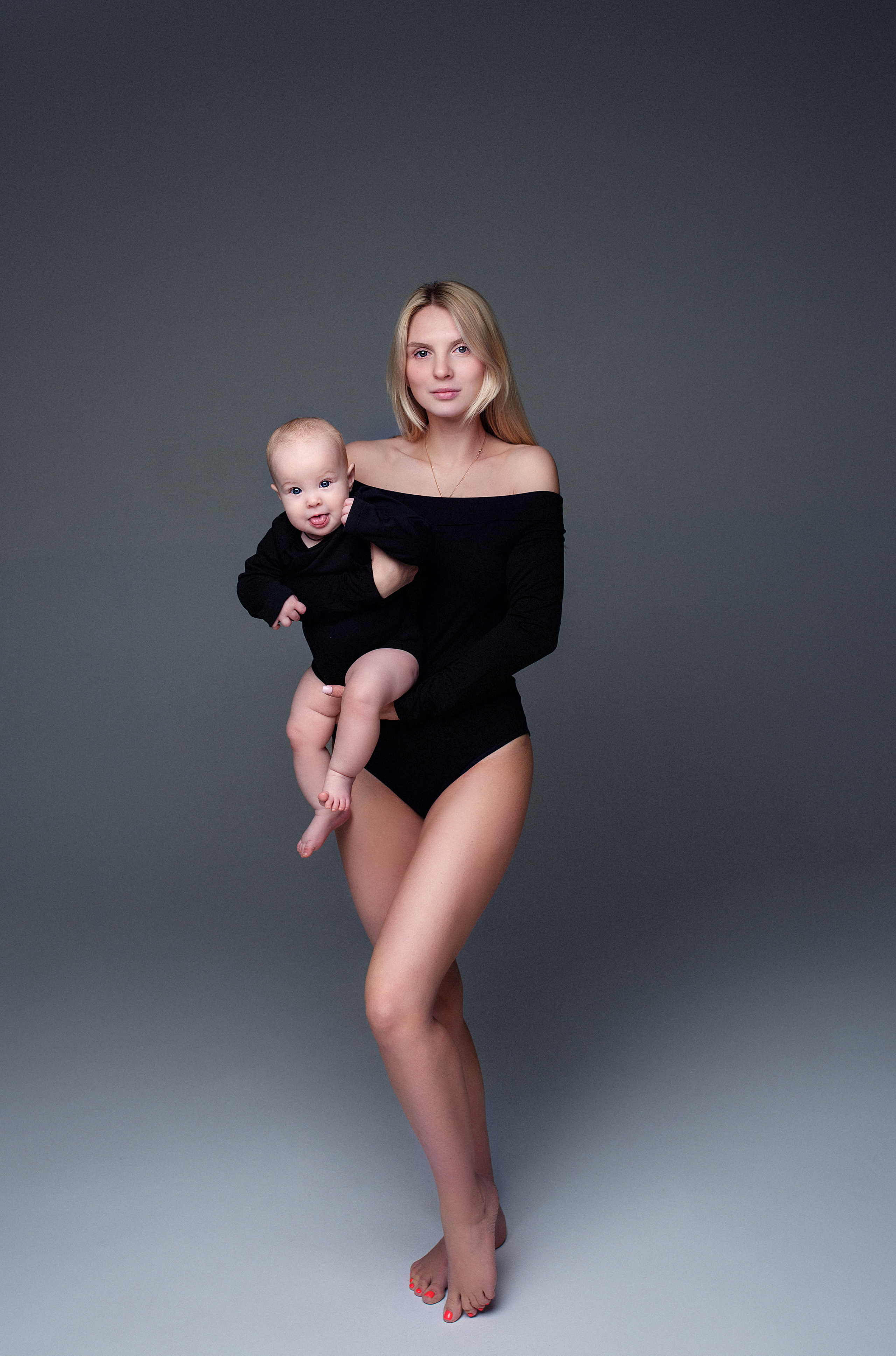 Мама и малыш. Наталья Михайлова Фотограф новорожденных в Ярославле