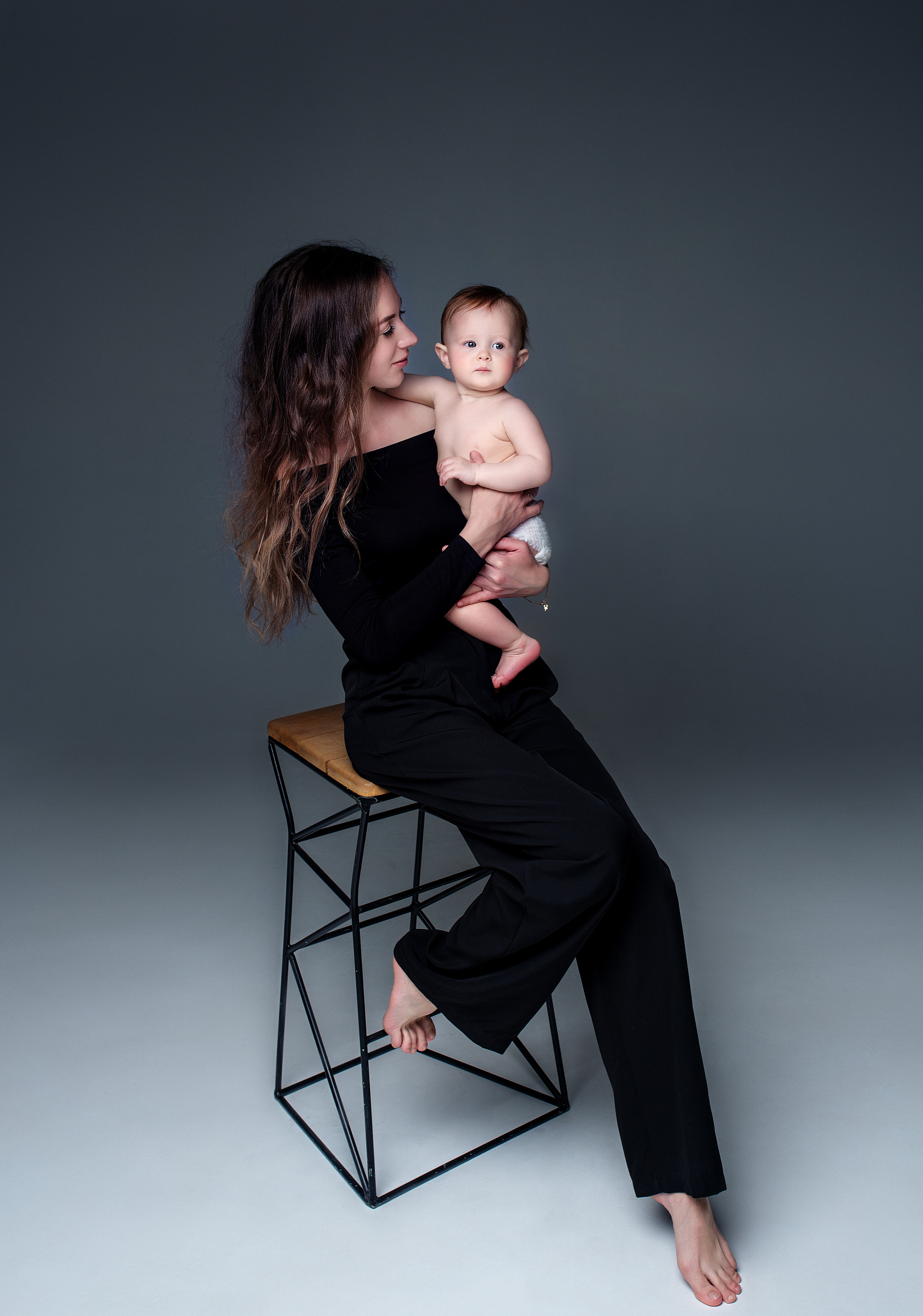 Мама и малыш. Наталья Михайлова Фотограф новорожденных в Ярославле