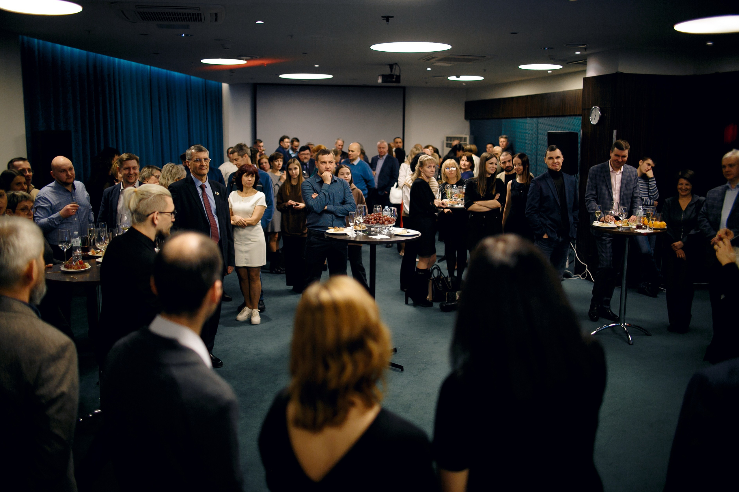 Банкет в гостинице «Космос». Ваш репортажный фотограф Артемий Антонов