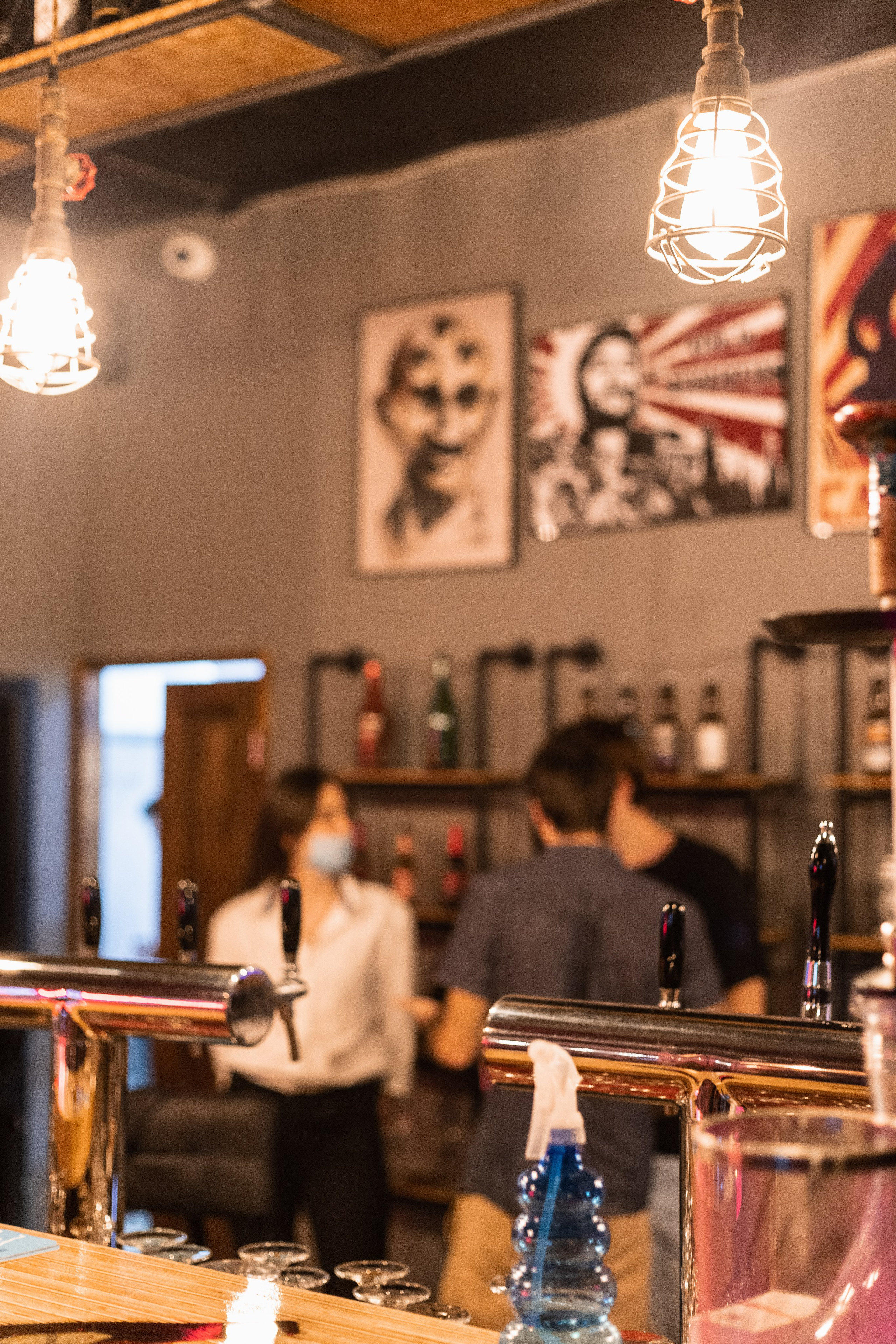 Паб Революция. Фотограф Денис Лесковский (Тюмень)