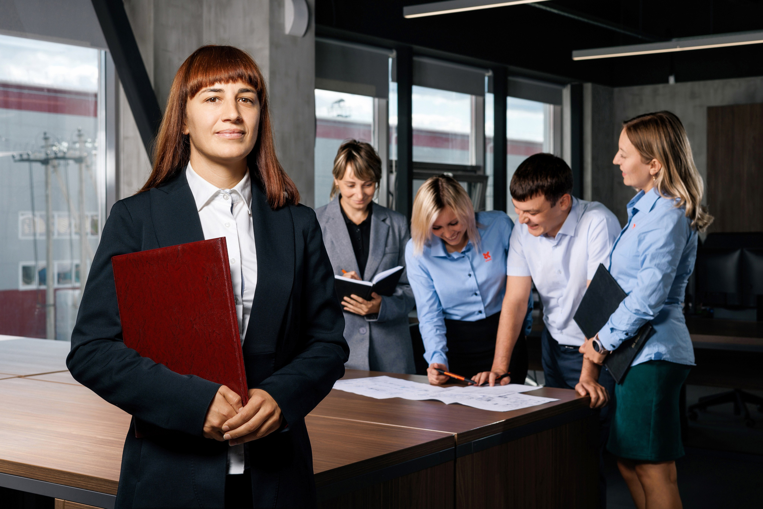 Съёмка сотрудников в офисе. Фотограф Виталий Хайлов, Екатеринбург