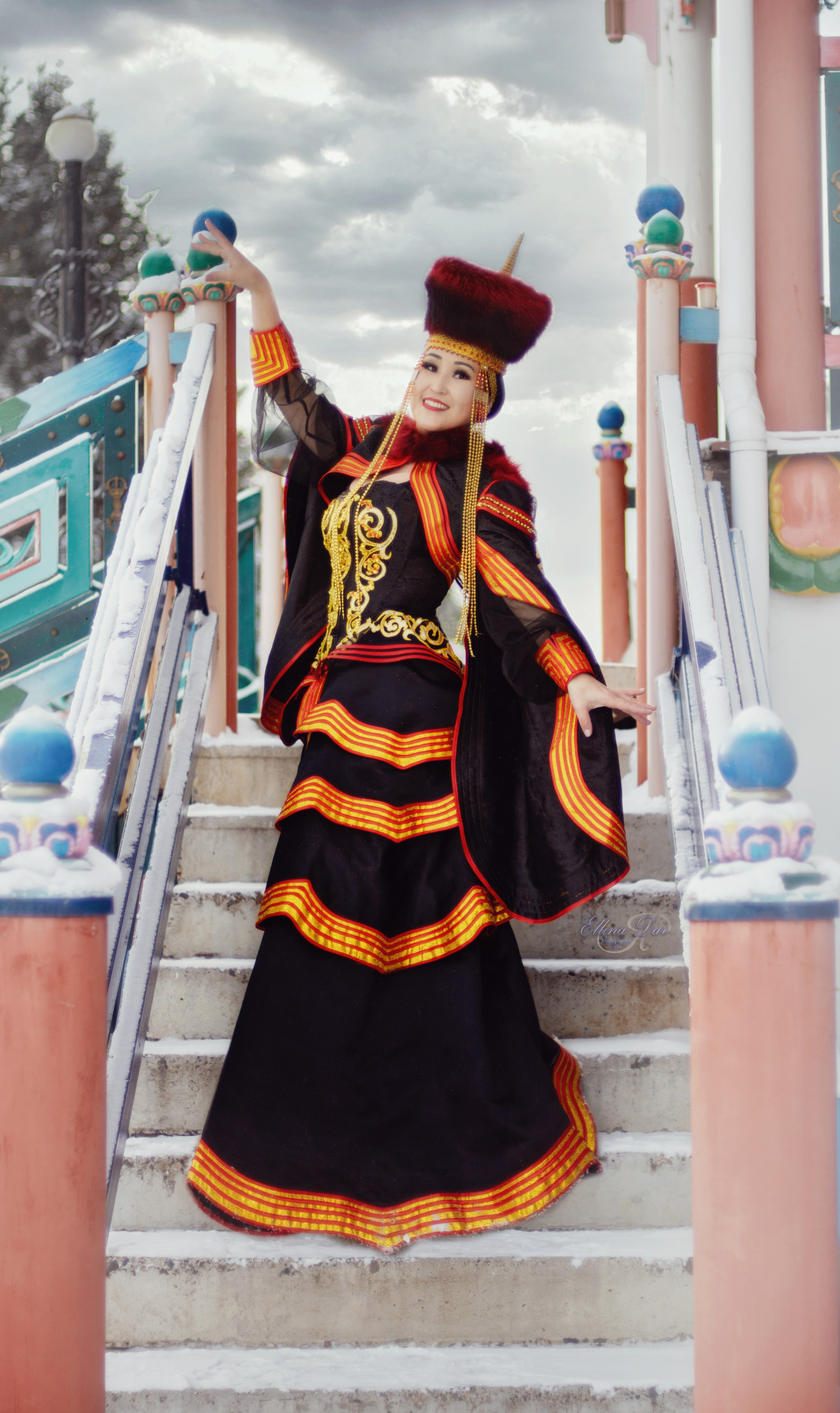 Оюна. Фотограф Эллина Дар г. Улан-Удэ