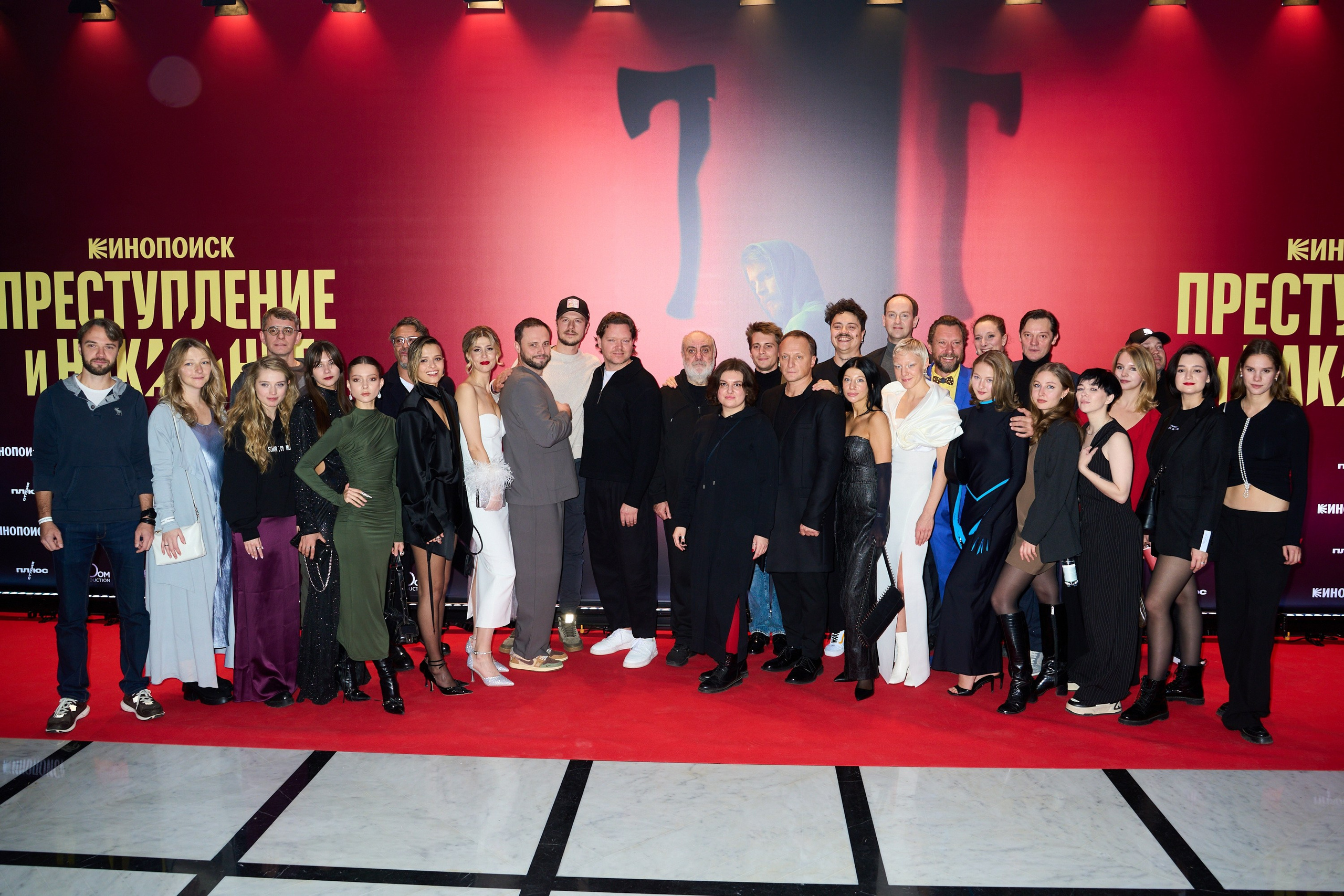 Светская хроника. Антон Чигляков -   профессиональный фотограф