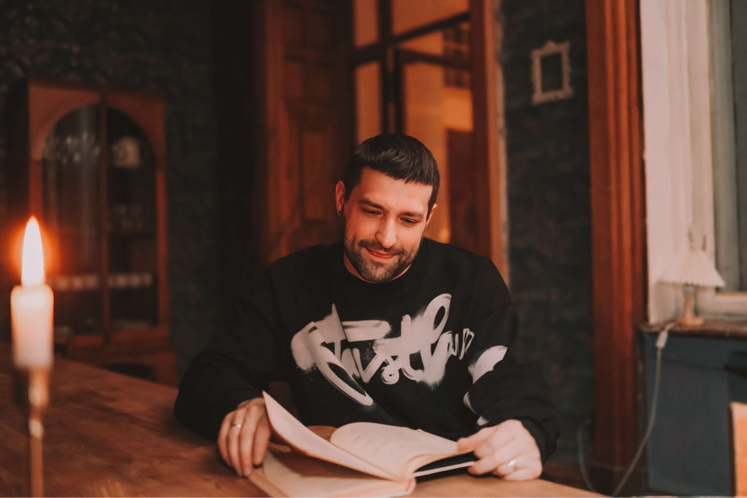 Серьёзный снаружи — тёплый внутри. Портретный и семейный фотограф в Москве Мария Иванова