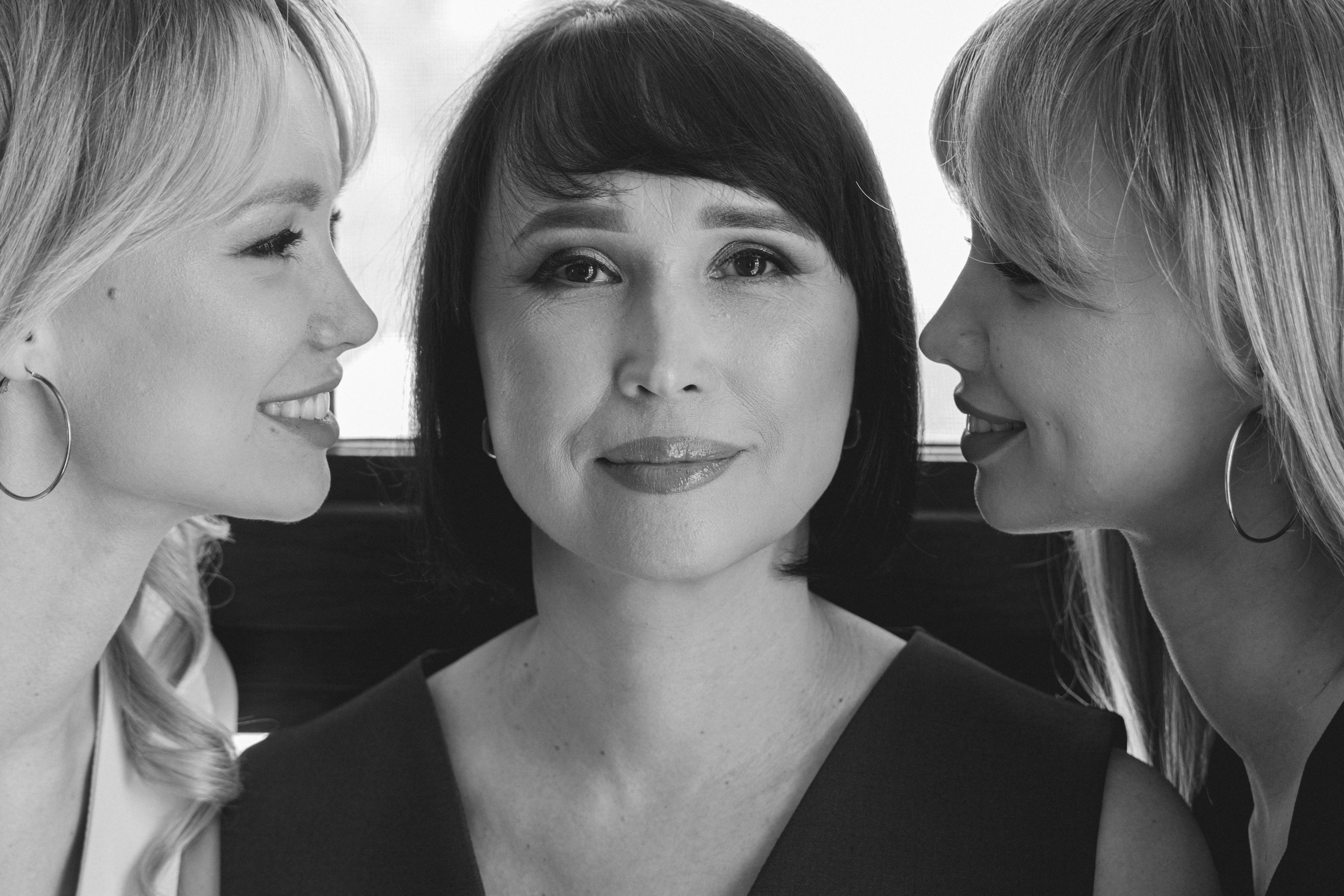 Мама и дочери. Aleksantis