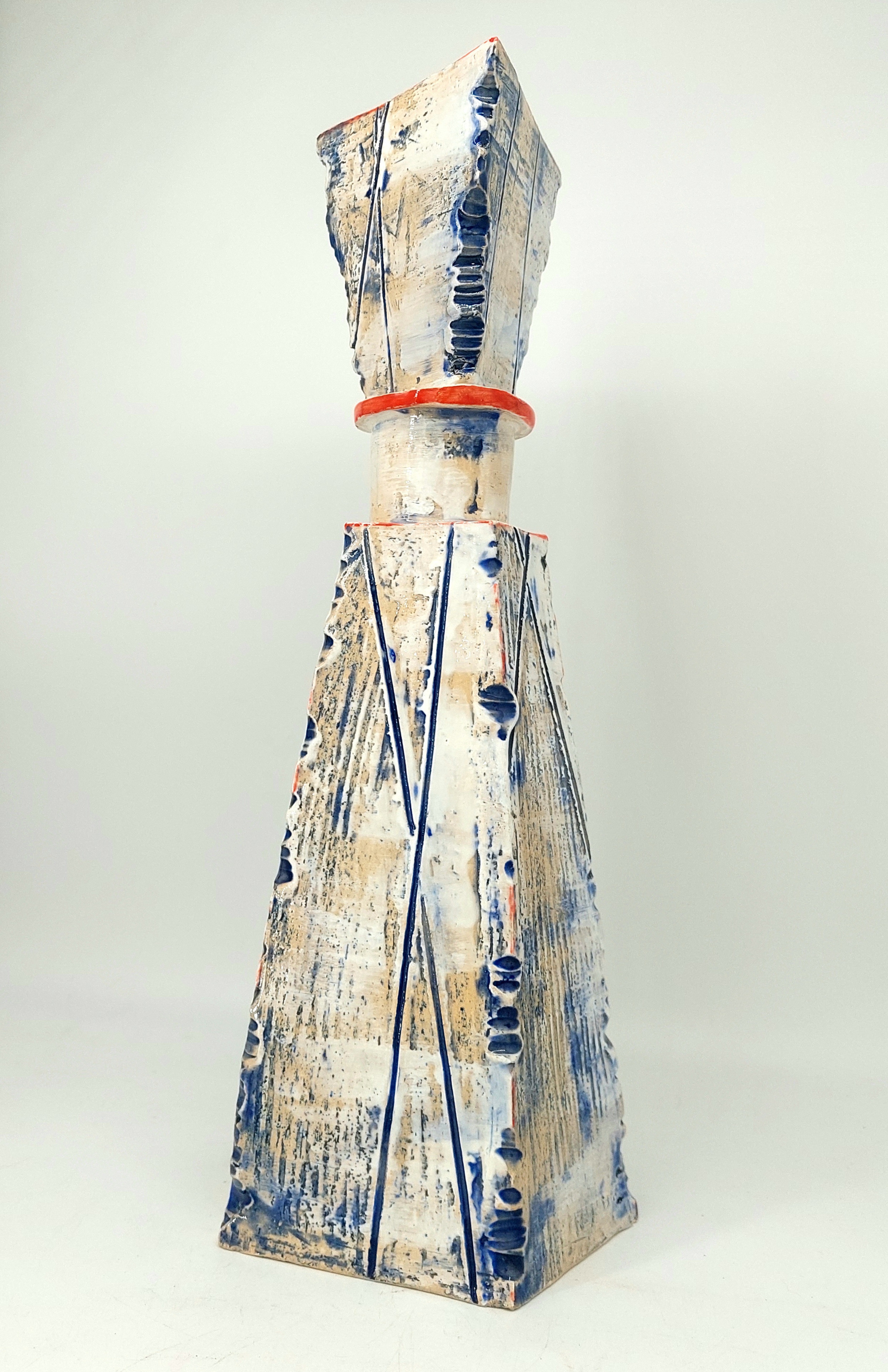 Замерзший маяк. Керамика с историей. Елена Рогалёва