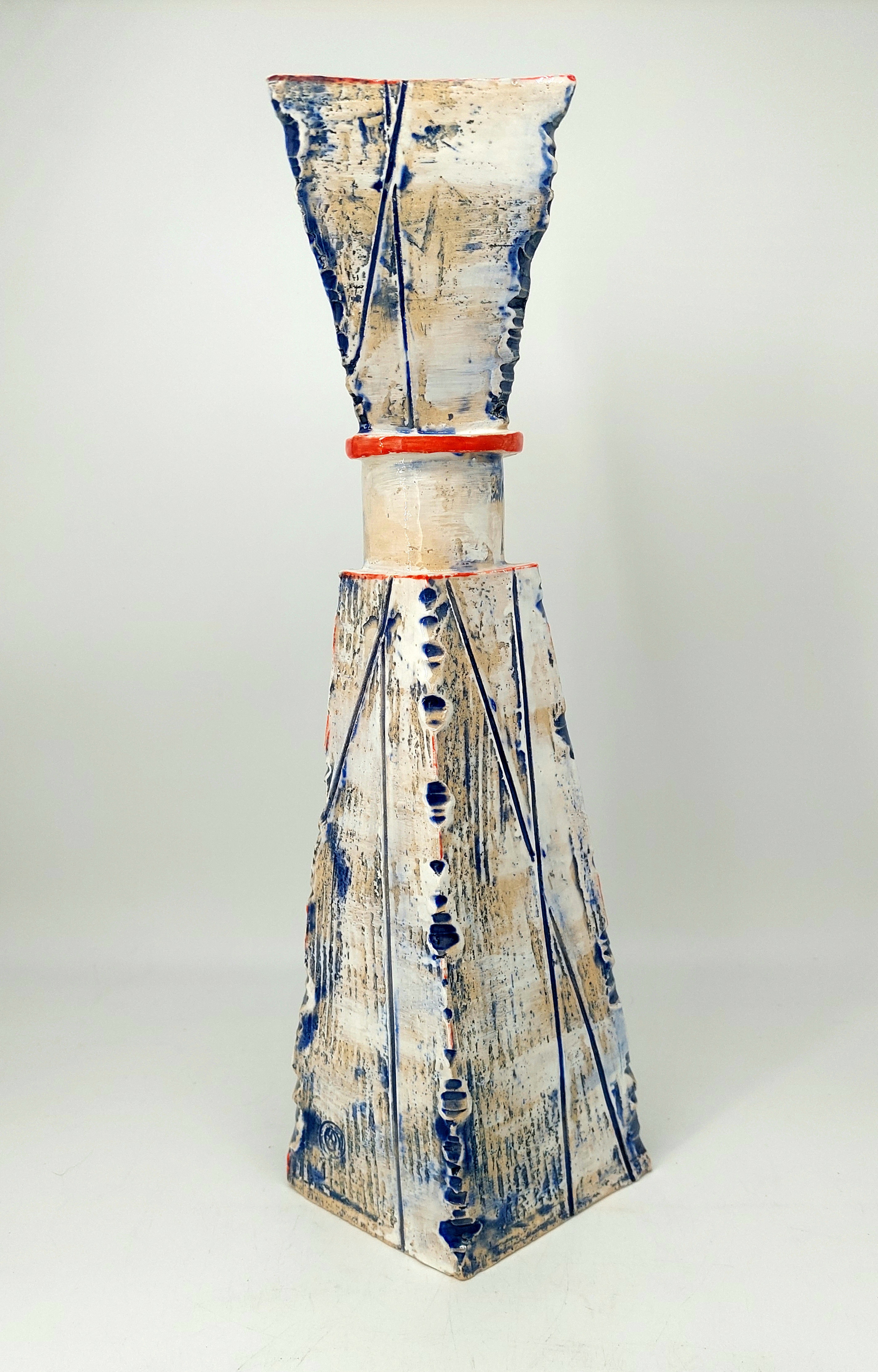 Замерзший маяк. Керамика с историей. Елена Рогалёва