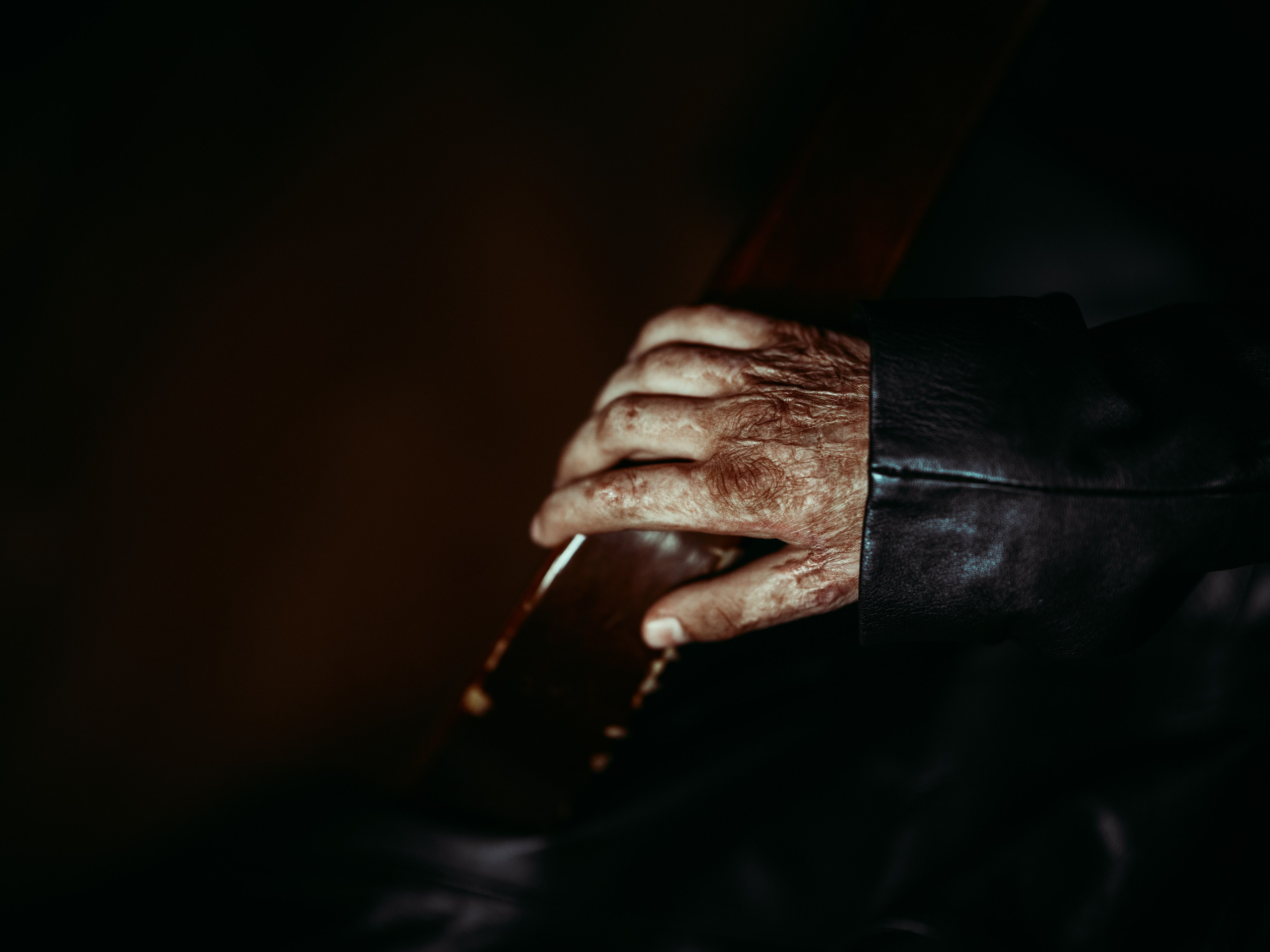 После пожара. Фотограф Олег Сотник