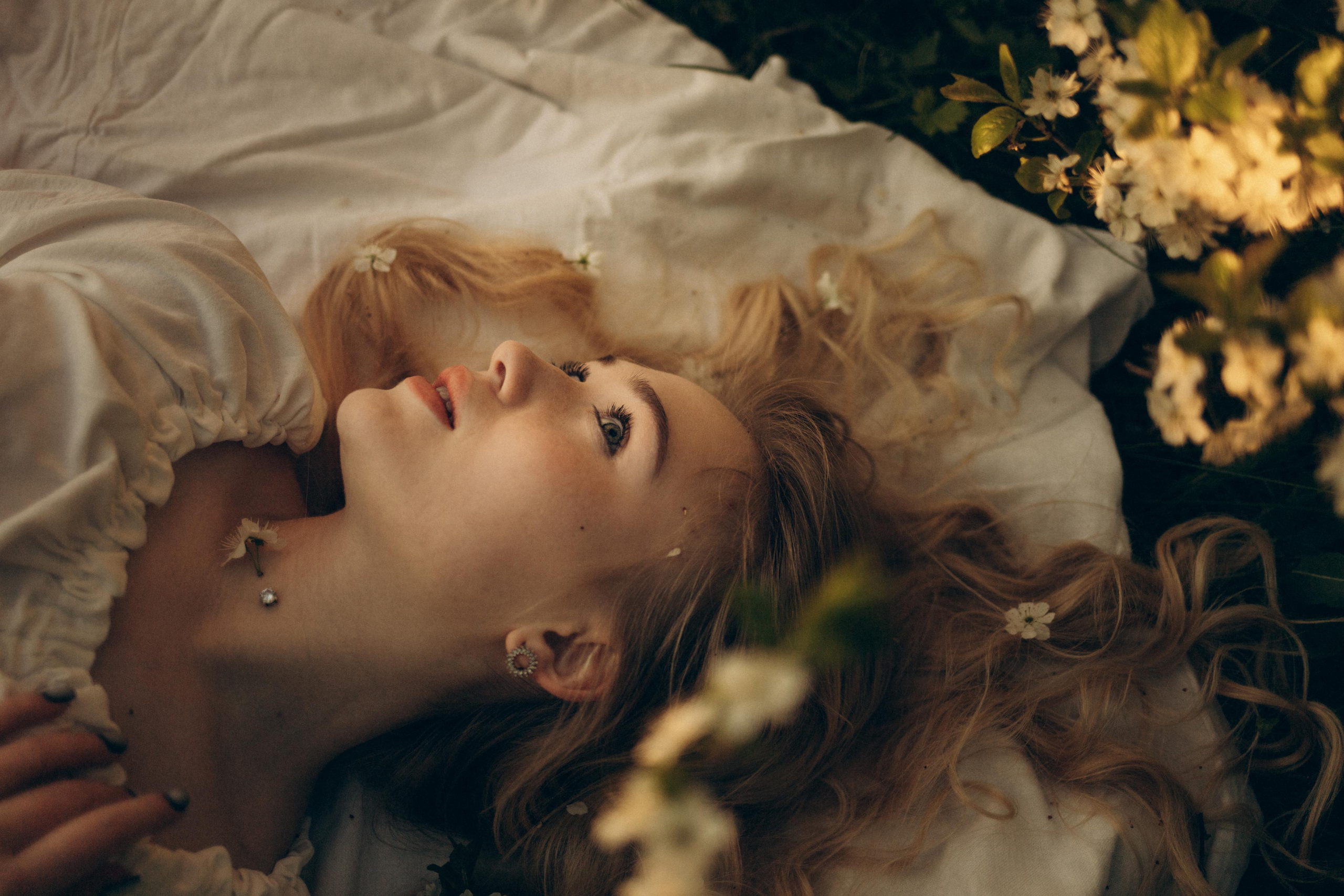 Съемка в цветении для Татьяны. Портретный и семейный фотограф в Саратове Елена Шустова