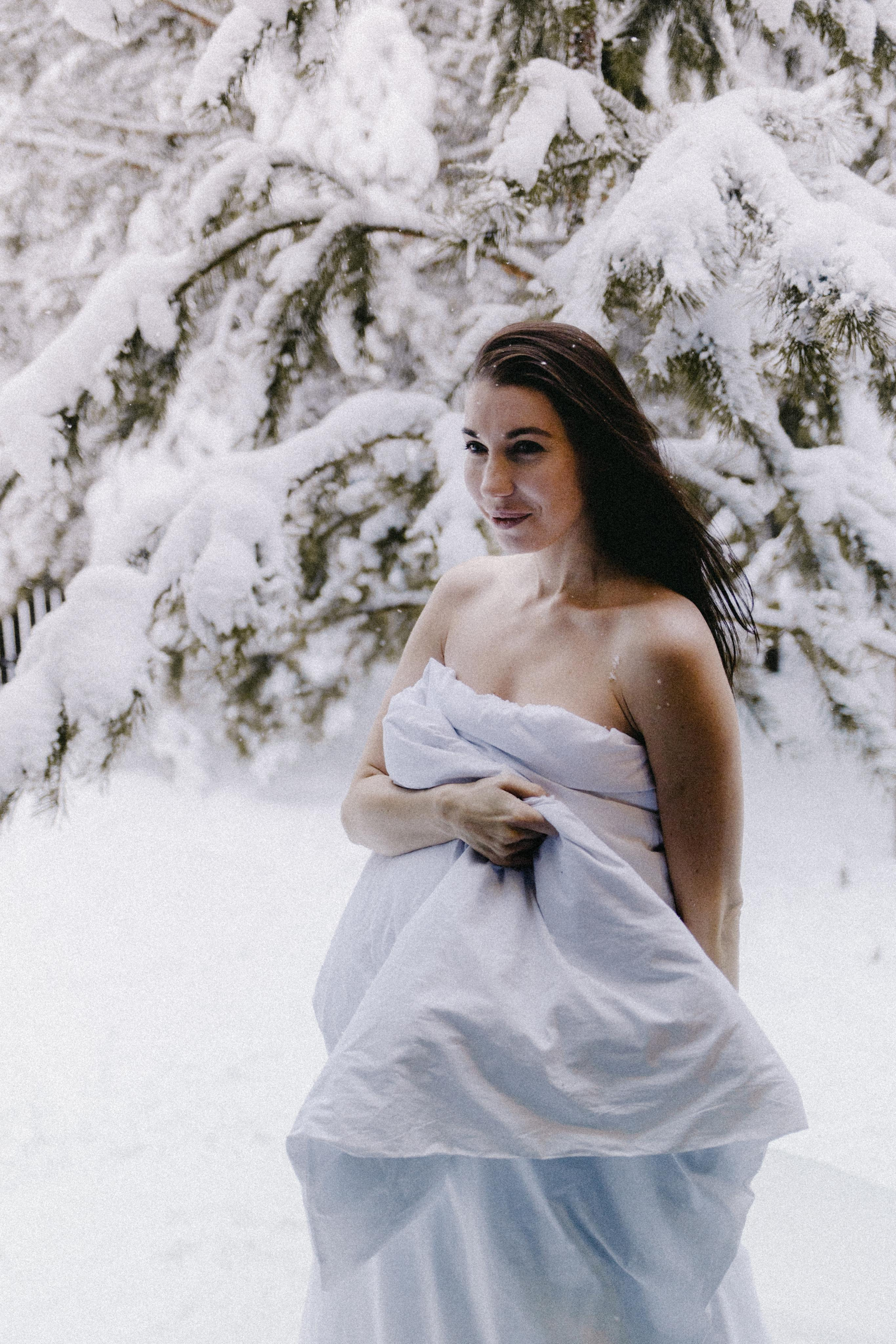 Зимняя съемка в домике для Жени. Портретный и семейный фотограф в Саратове Елена Шустова