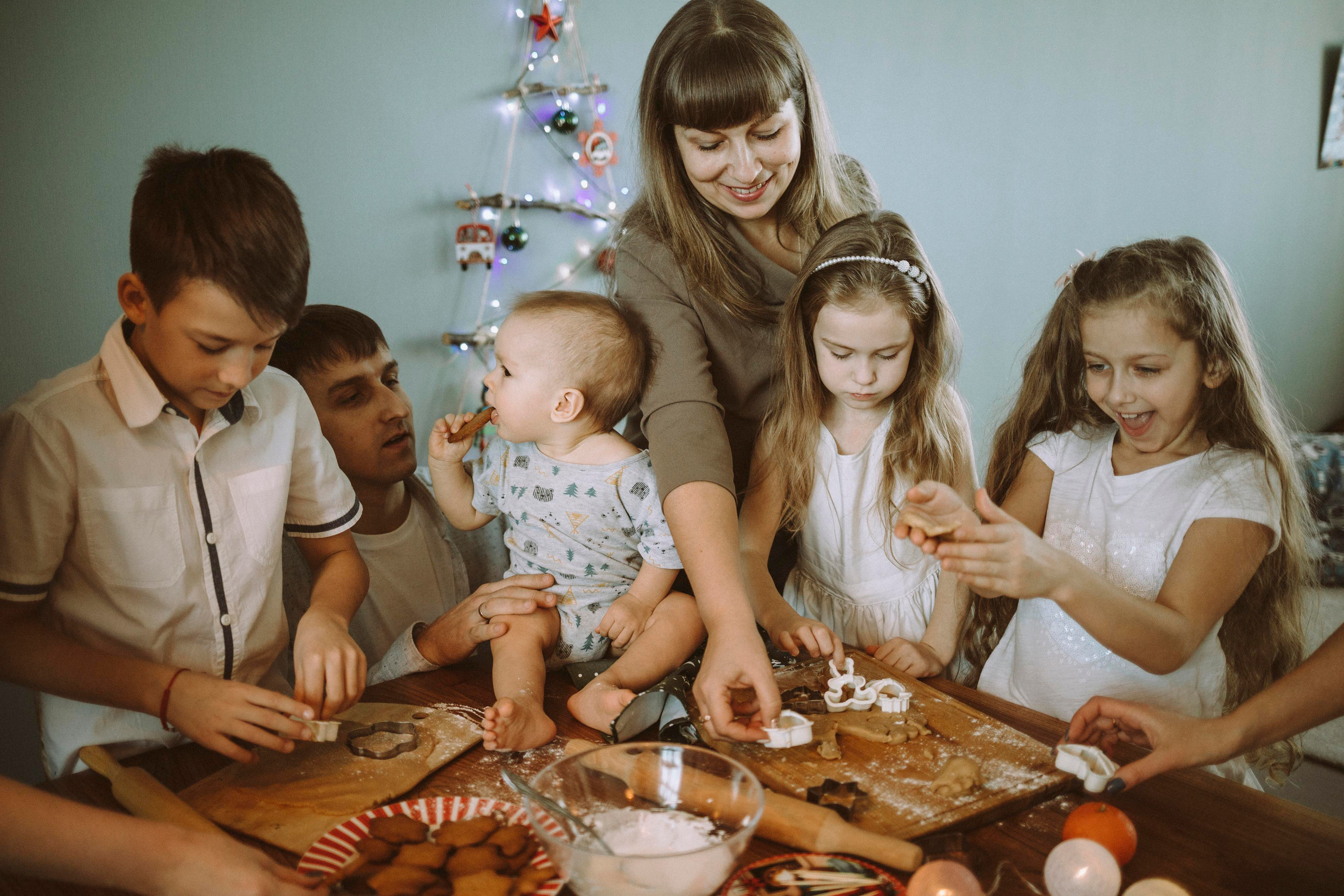Семья Оли. Новогодняя съемка дома. Портретный и семейный фотограф в Саратове Елена Шустова