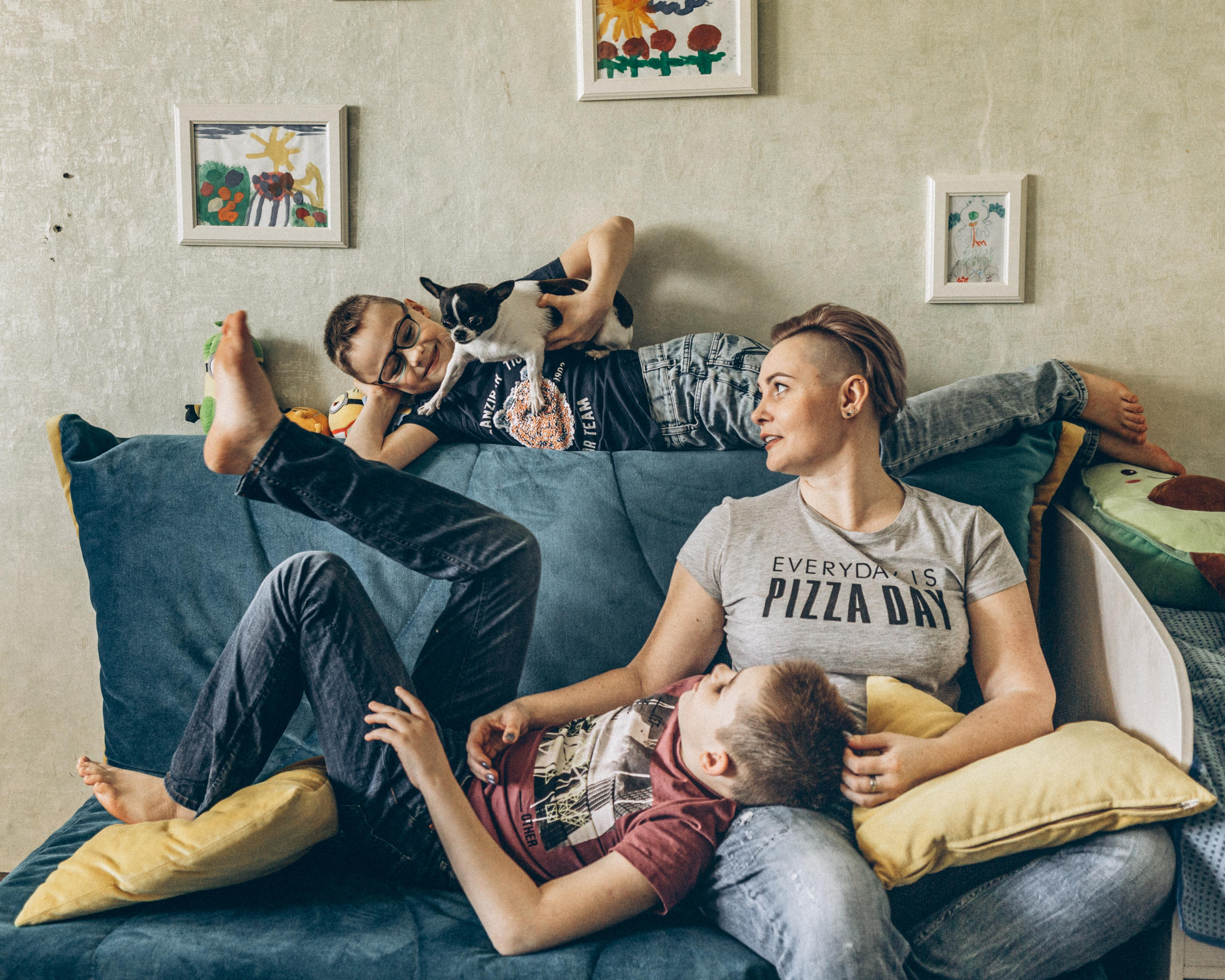 Ирина, Захар и Егор. Домашняя съемка. Портретный и семейный фотограф в Саратове Елена Шустова