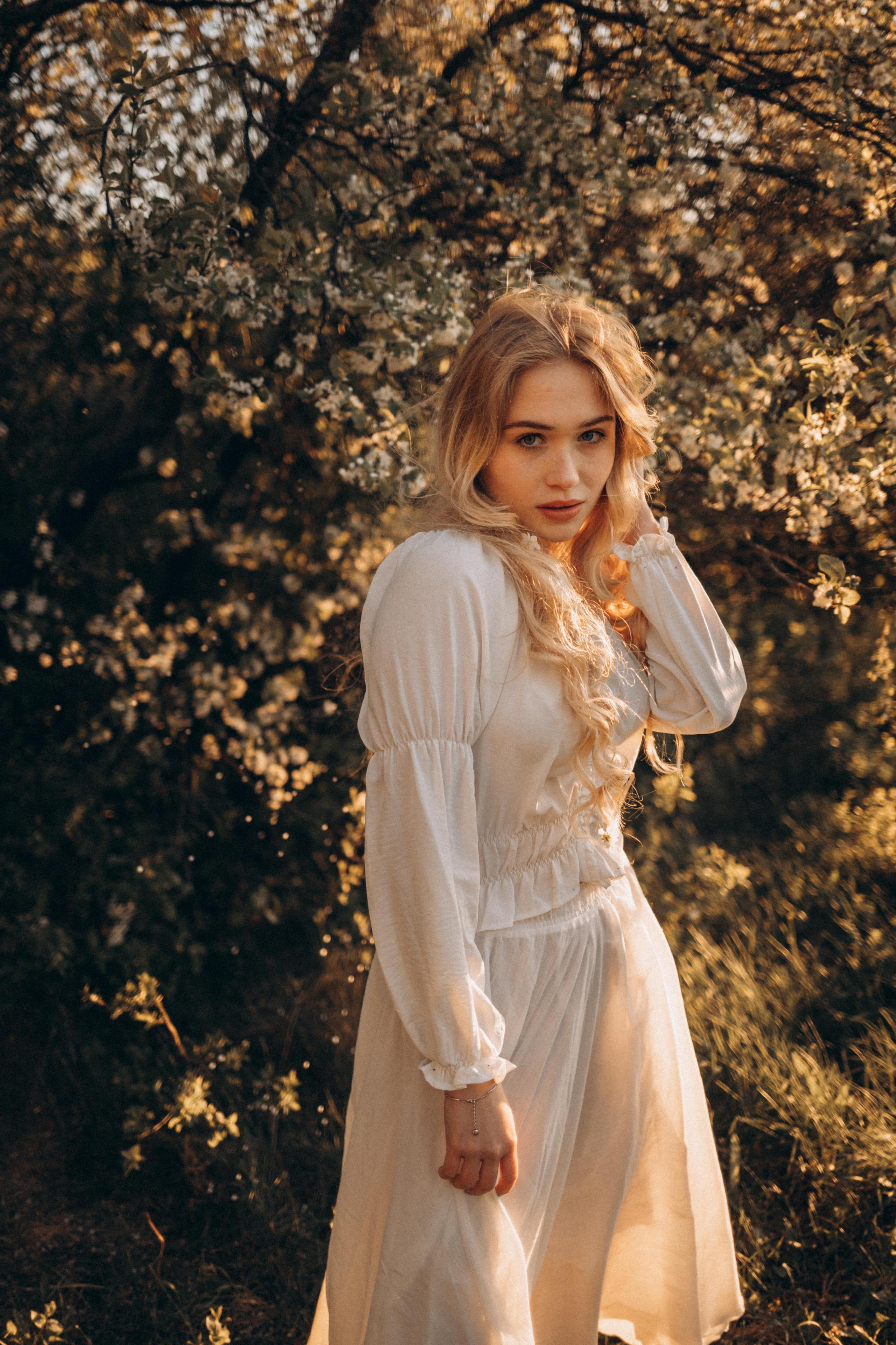 Съемка в цветении для Татьяны. Портретный и семейный фотограф в Саратове Елена Шустова