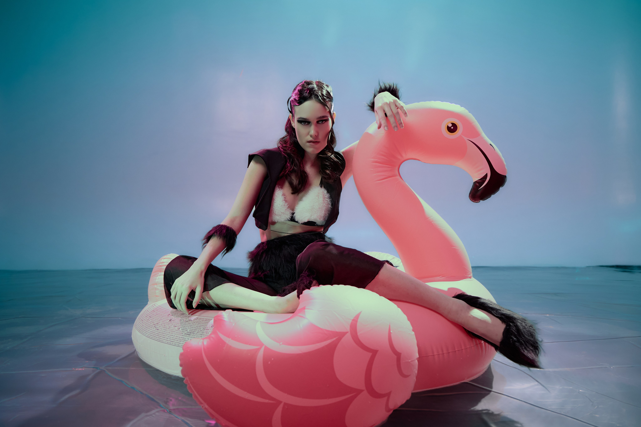 Pool. Иван Глухих, портретный фотограф