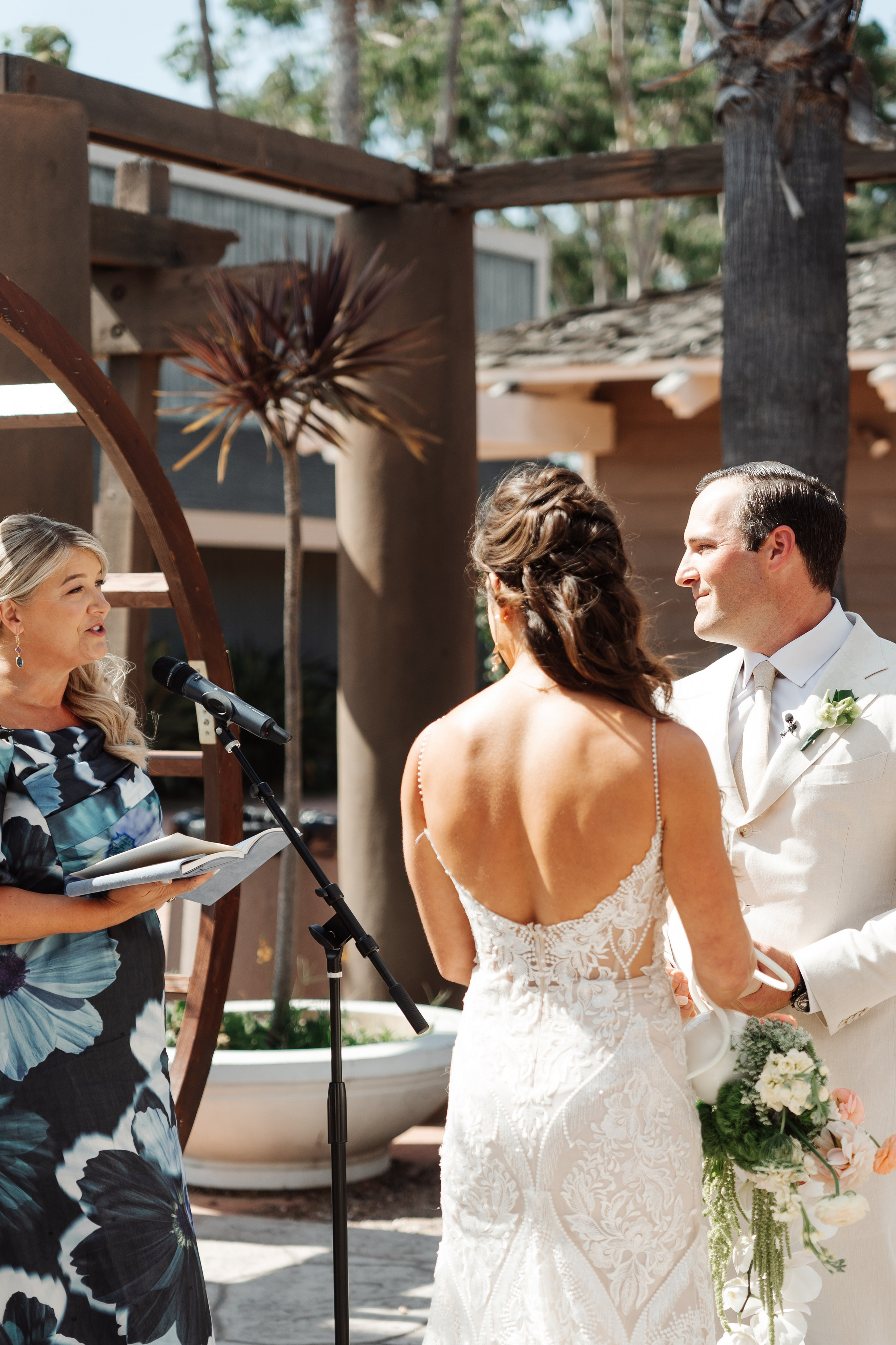 2025-08-16_BryanAmber. Ретушер Зенькевич Света