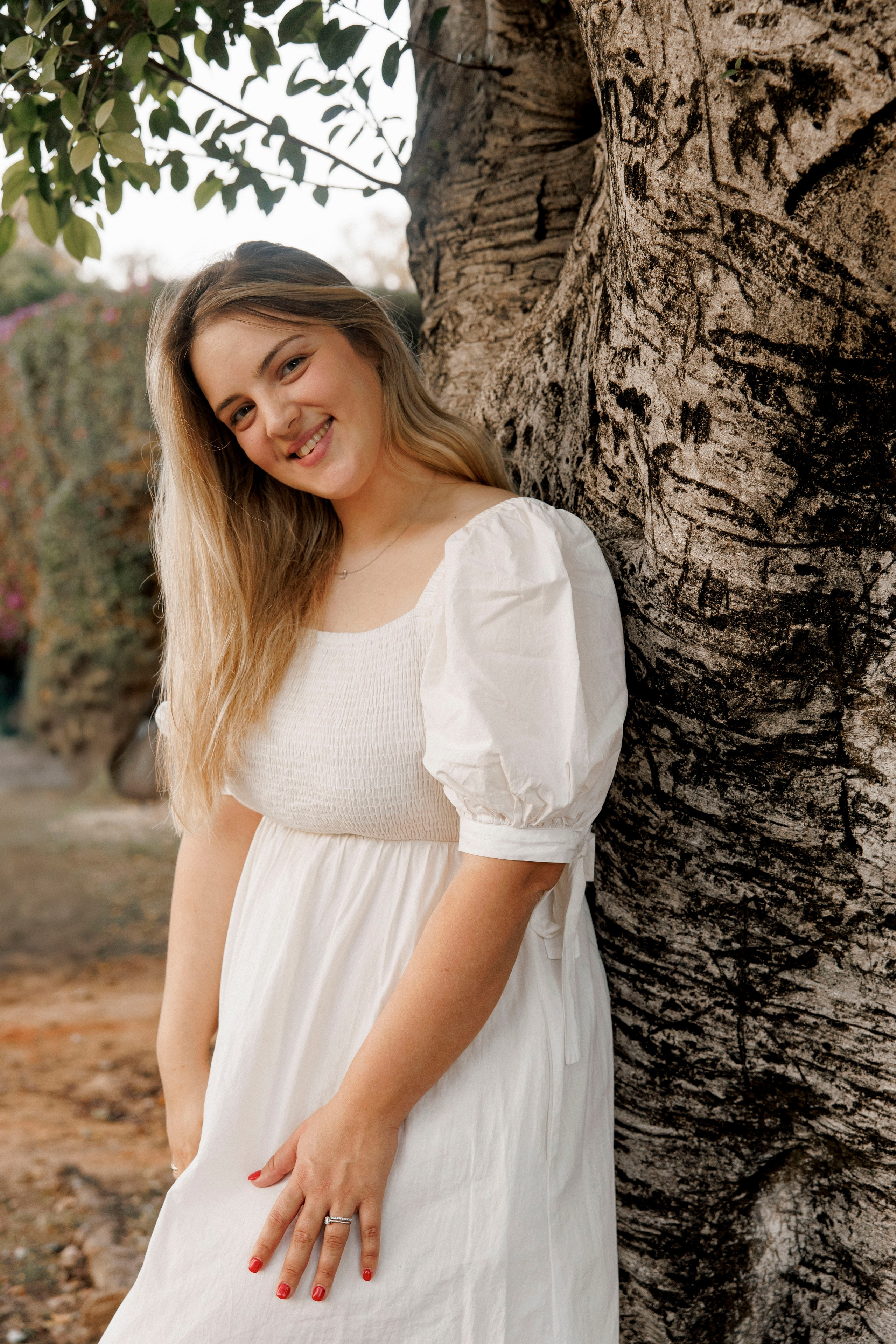 First year photoshoot inside the park (sunset). Wedding and family photographer