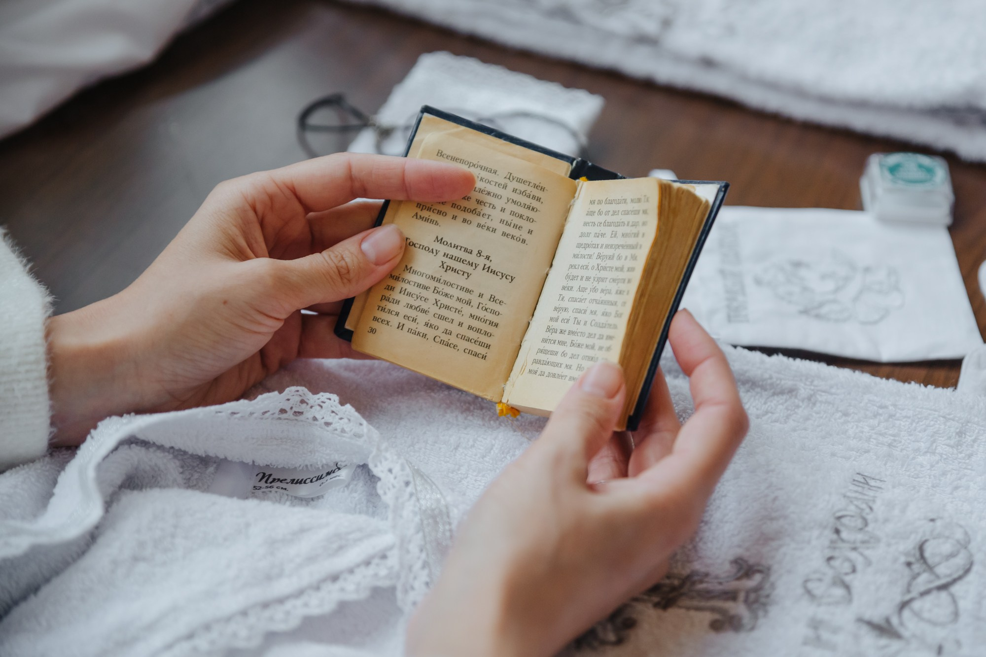 фотограф на крещение санкт петербург, справка о беседе перед крещением, сколько стоит крещение спб, лучшие храмы для крещения, крещение ребенка в спб цены, пушкин церковь узнать про крестины что нужно, что нельзя делать перед крещением, лучшие храмы для крещения, санкт петербург фотограф, крестить без крестных, всего один крестный, имя для крещения малыша