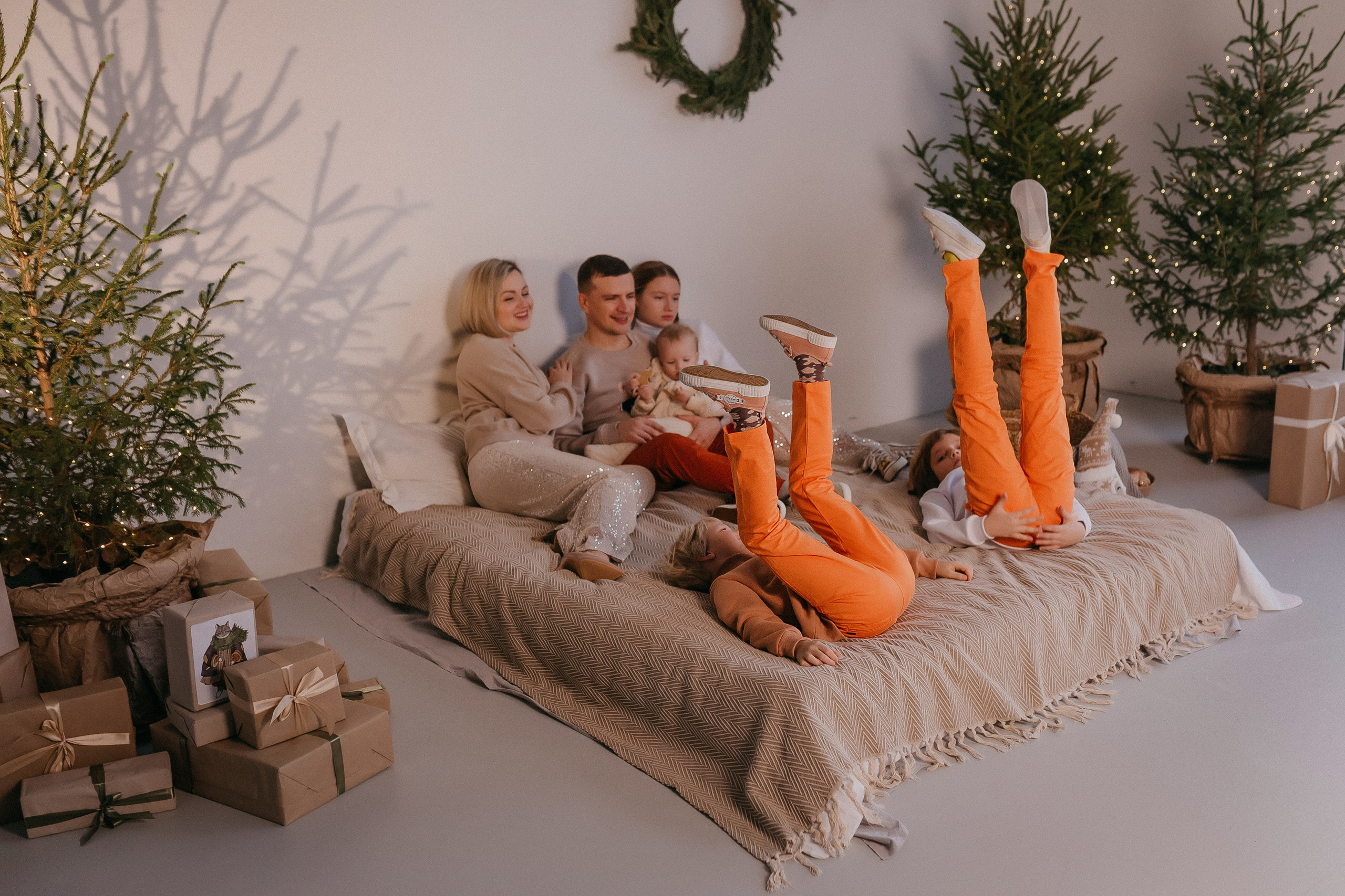 Женя и Лёша +4 Новогодняя. Семейный фотограф в Сургуте