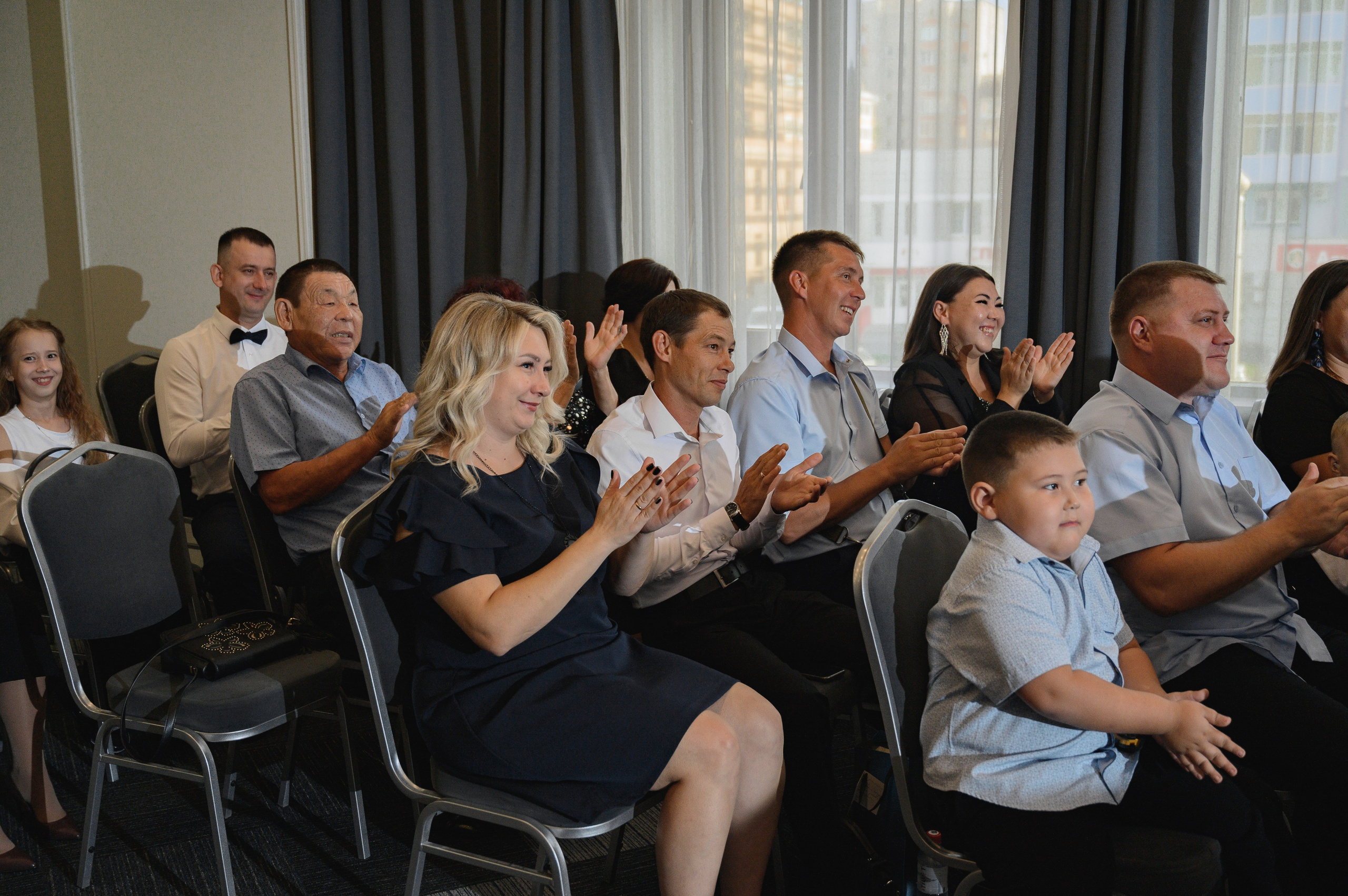Артём и Лариса. Свадебный и Семейный фотограф в Абакане, Красноярске