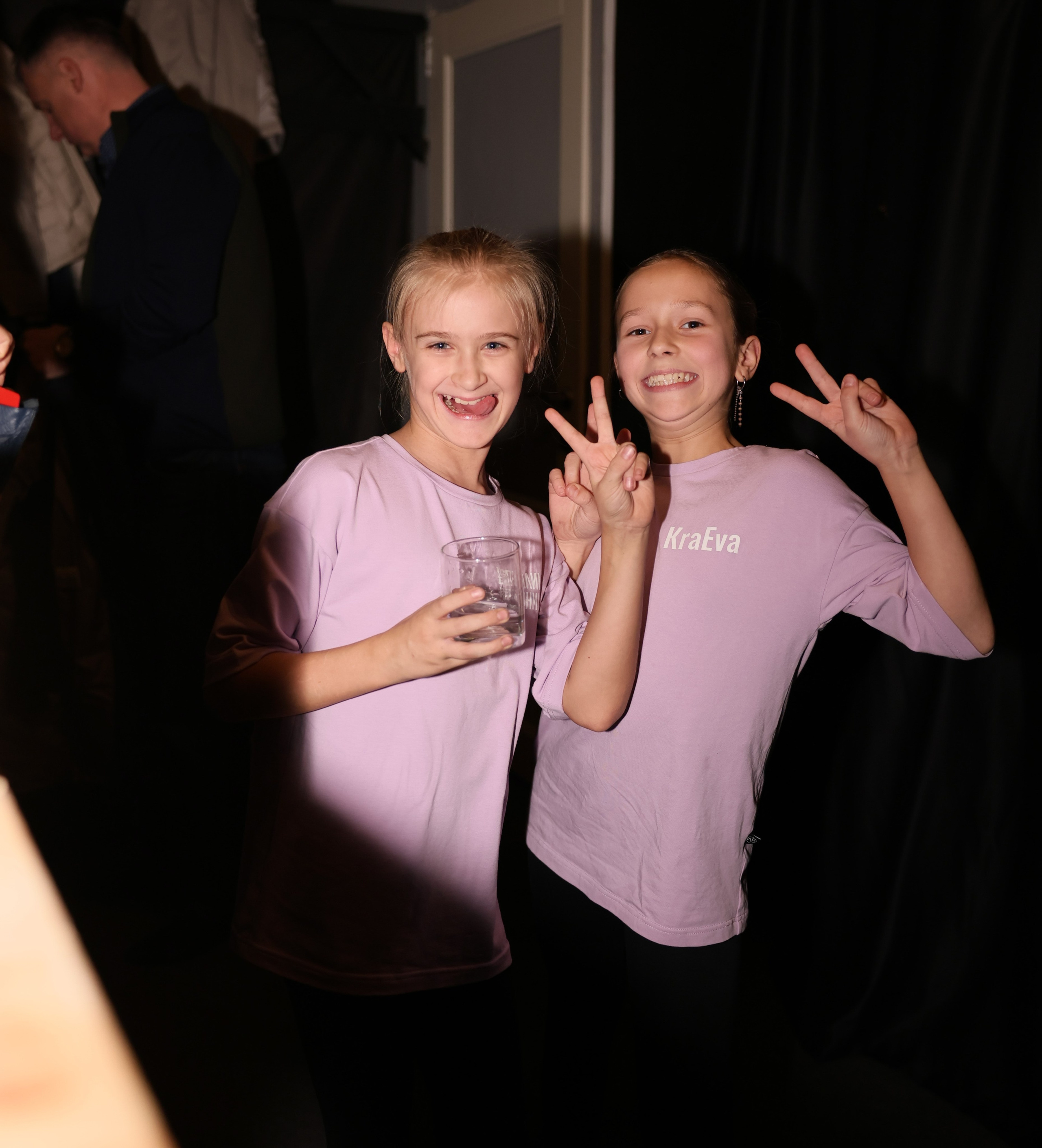 Новогодние танцы. Главная