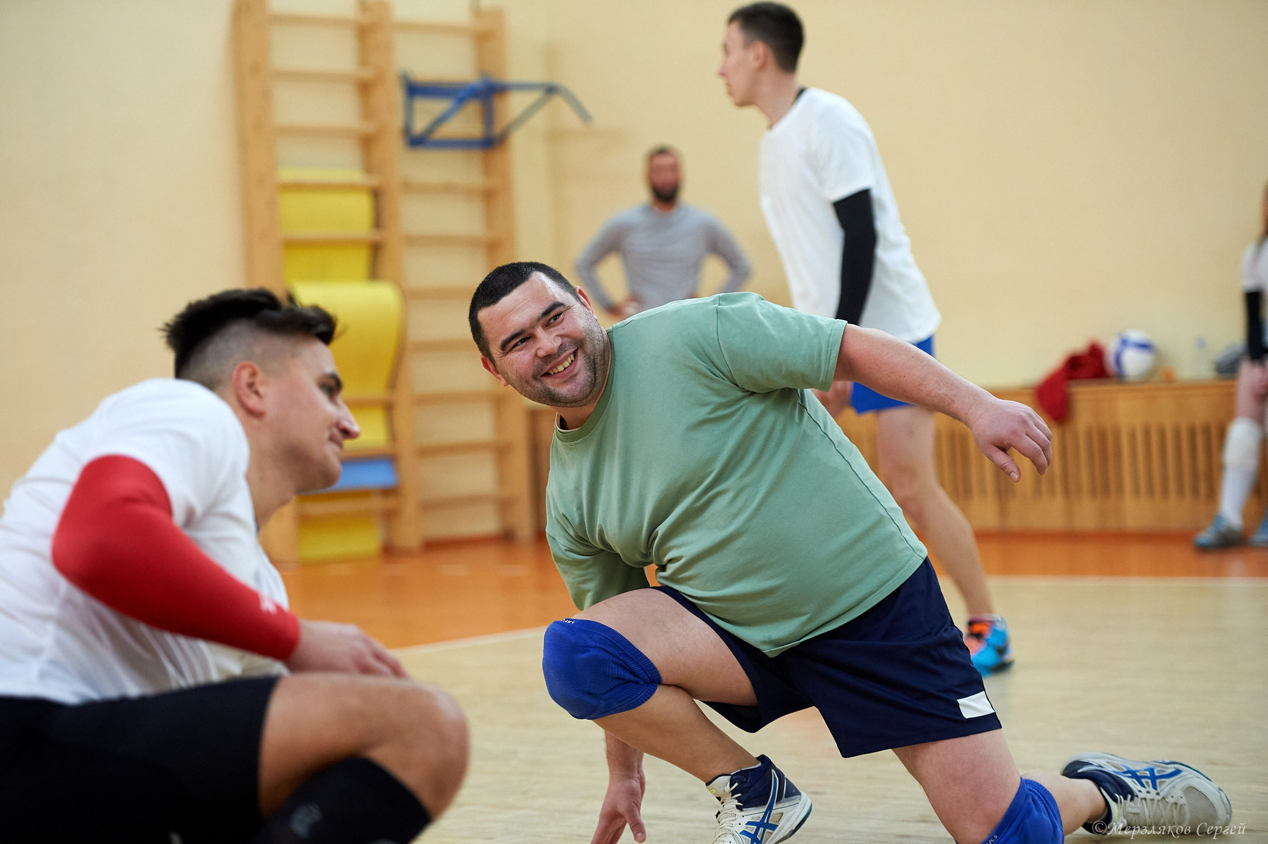 Новогодний турнир по волейболу. Ижевск. 15.12.2023. Спортивный репортажный фотограф в Ижевске Сергей Мерзляков