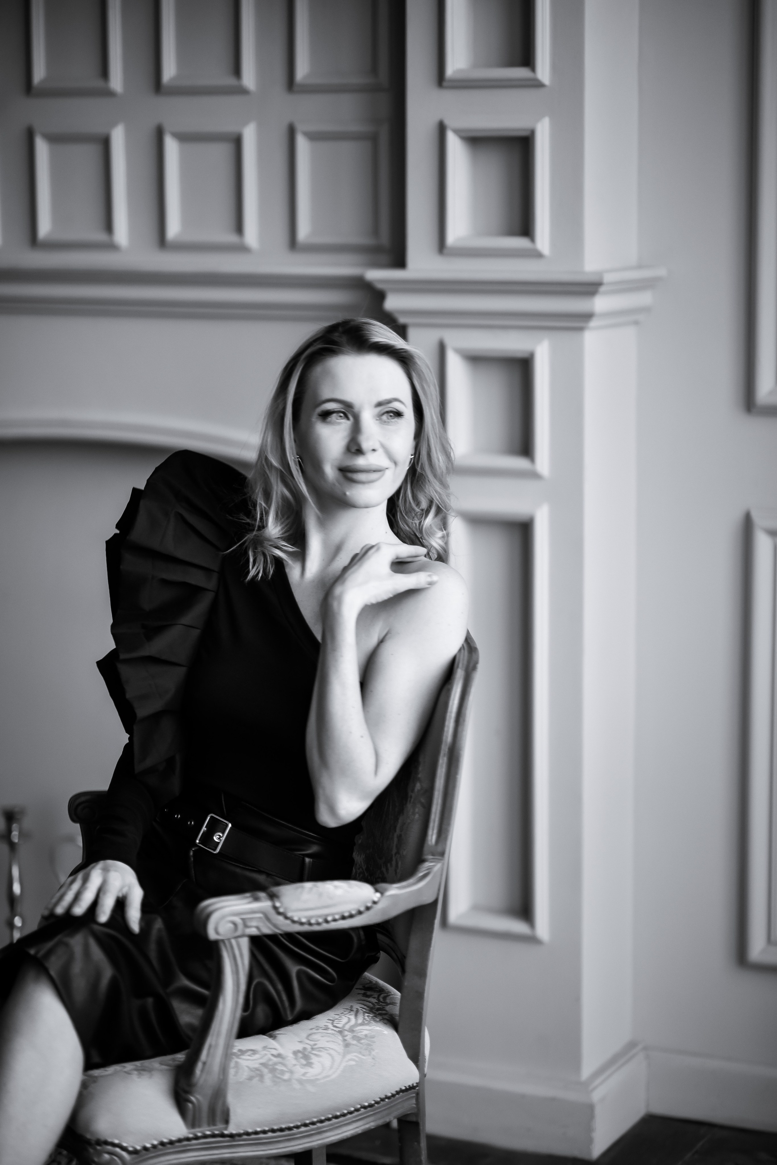 MARINA. Фотограф для бизнесконтента, репортажей и семейного альбома в Москве