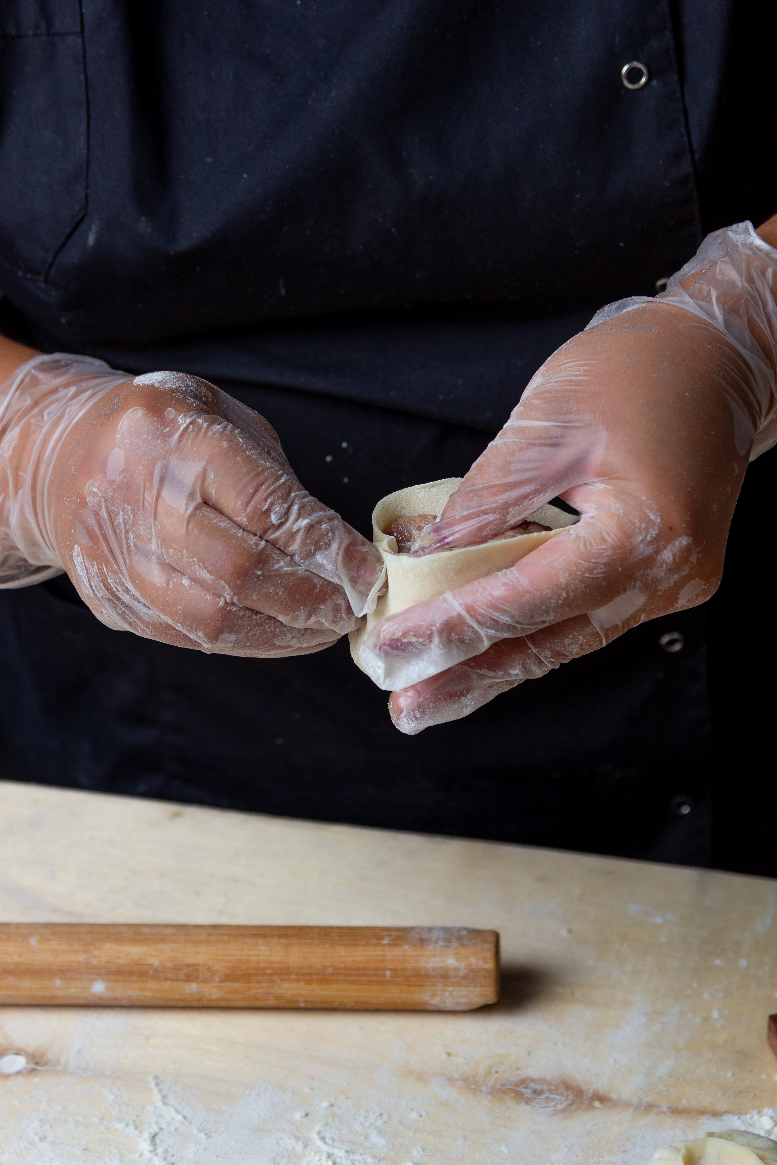 Фабрика Поляна. Александр Стряпунин — предметный фотограф в Улан-Удэ