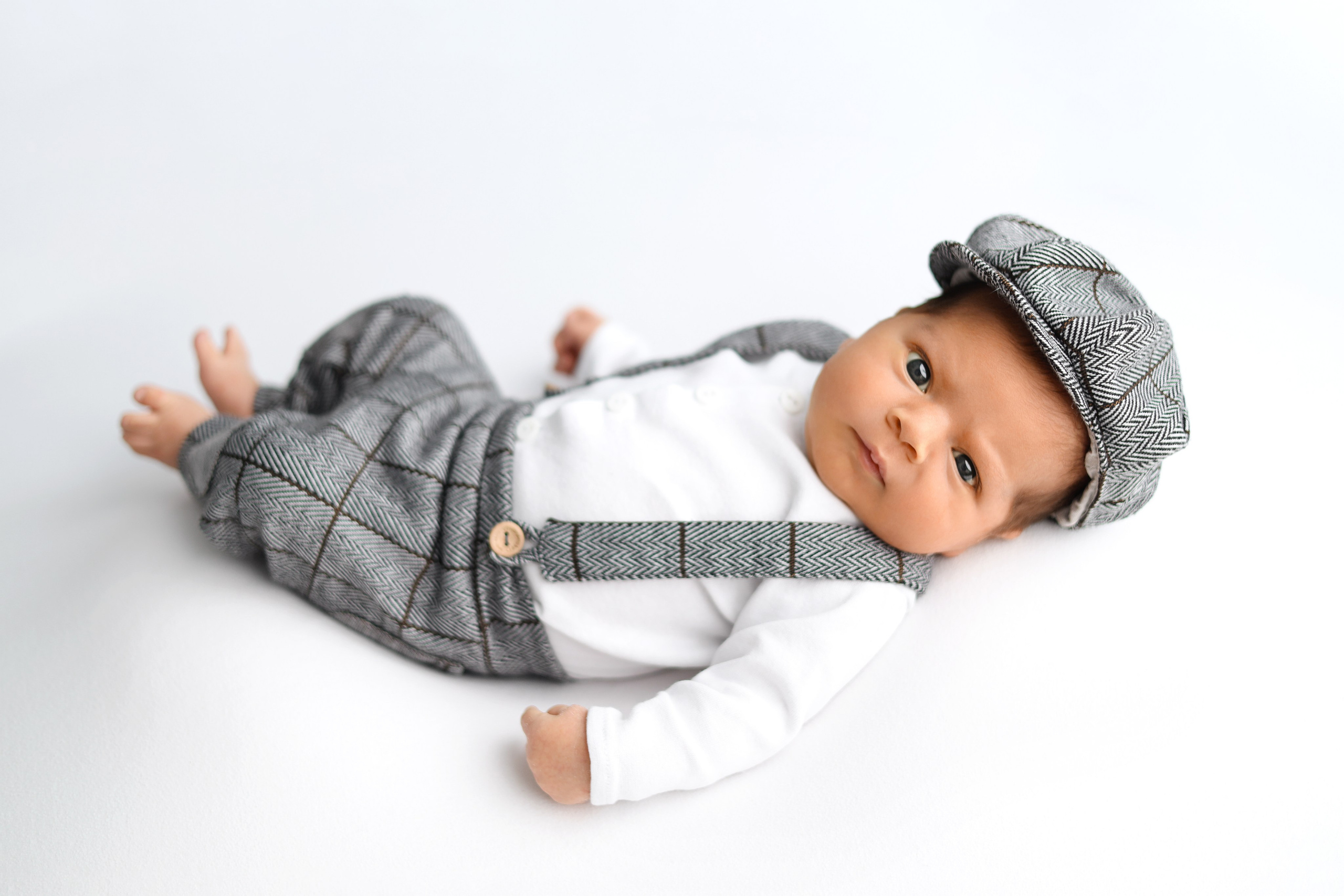 Ньюборн съемка Давида, максимальный пакет со стилем natural. Фотограф новорожденных Москва. Ньюборн фотограф Москва