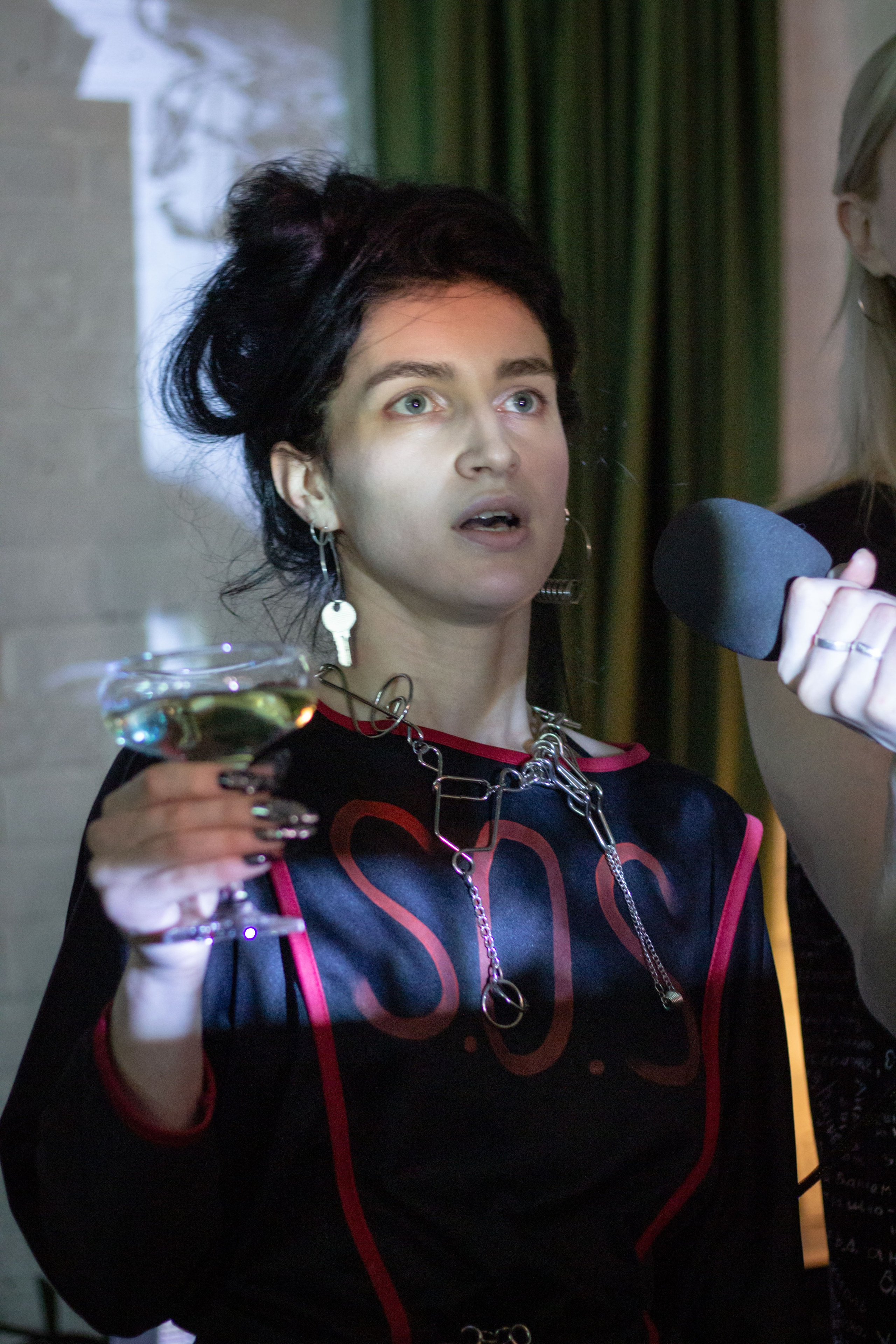 Бильярдная «Крученых» некрореализм. Юля Мурашова портретный и документальный фотограф