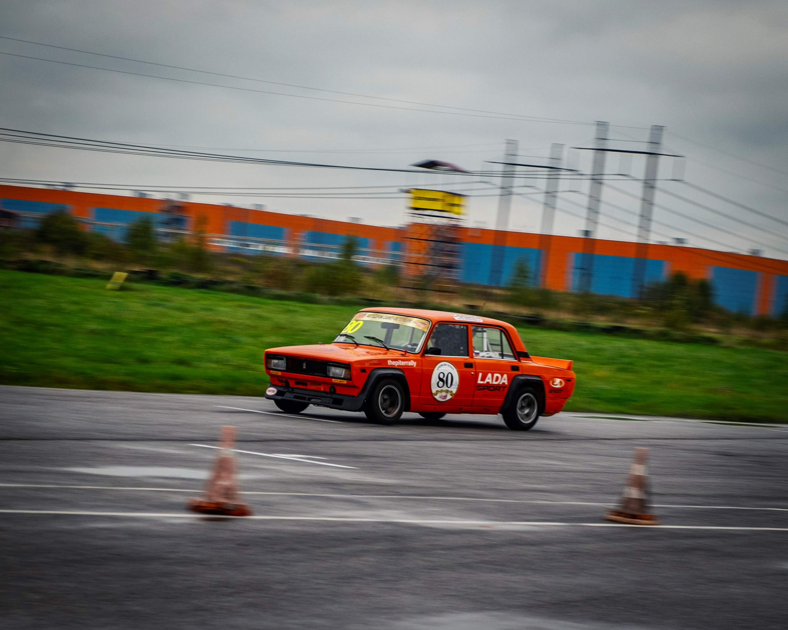 AUTODROM FEST 21.09.25. Автомобильные фотографии и рисунки в Санкт-Петербурги Пашков Дмитрий