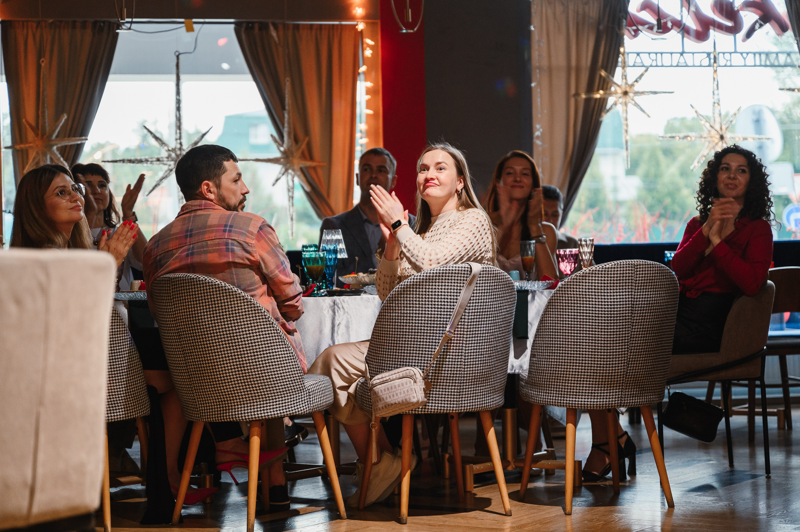 День рождения в формате выступления. Wedding and family photographer USA