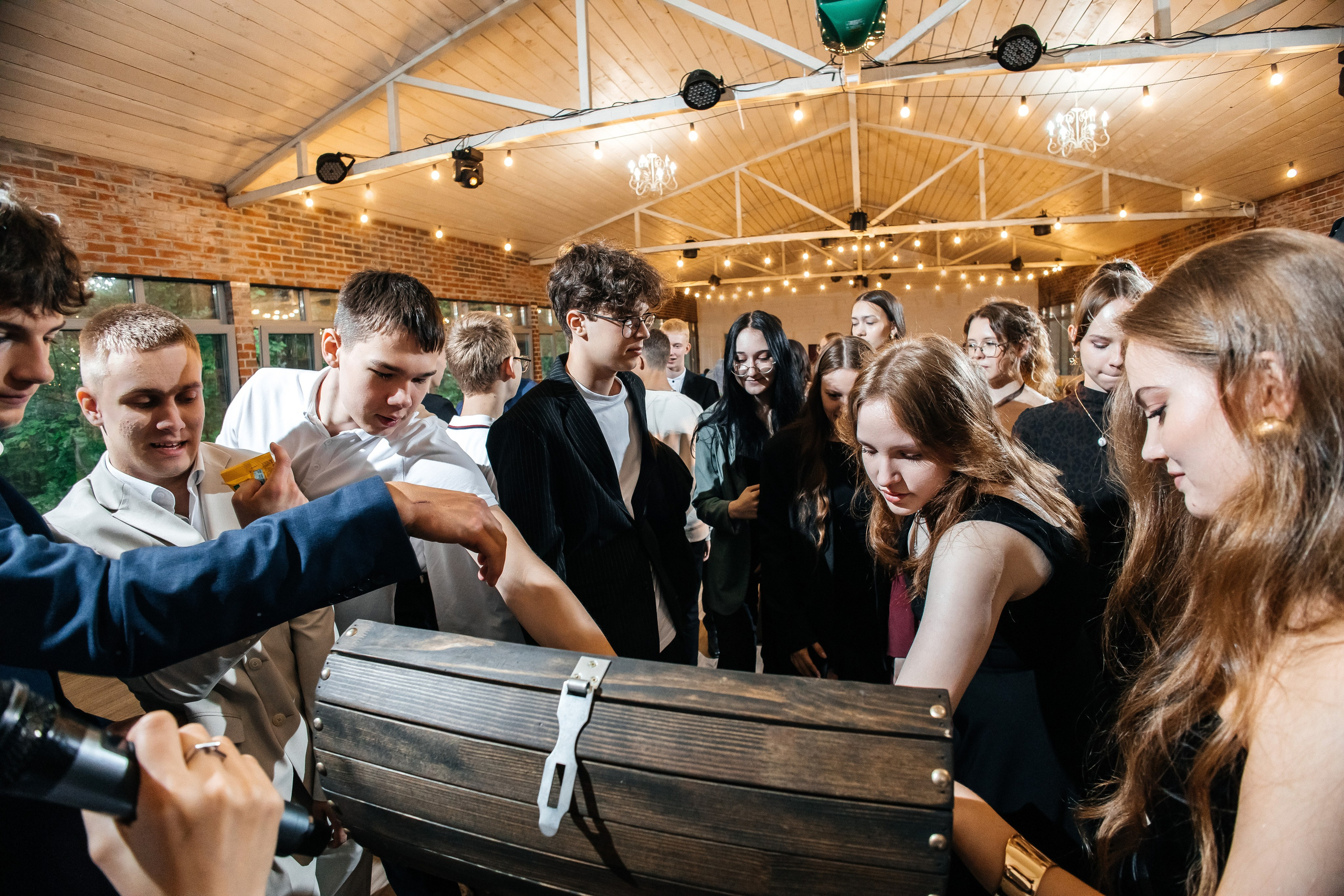 Выпускной 9 класс. Фотограф в Санкт-Петербурге Виктория Безверхая