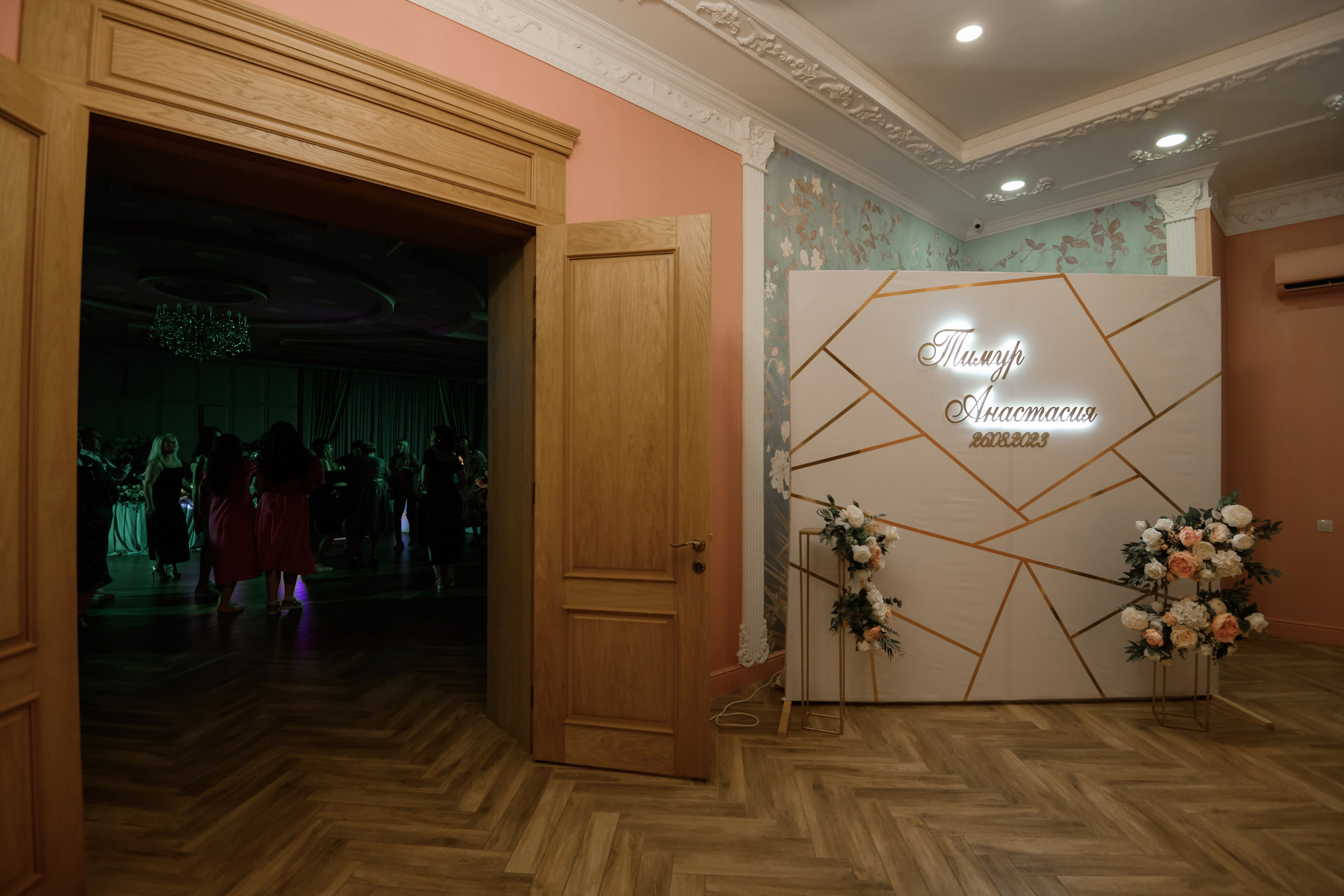 T & A. Свадебный фотограф в г. Астрахань. Так же выезжаю в другие города