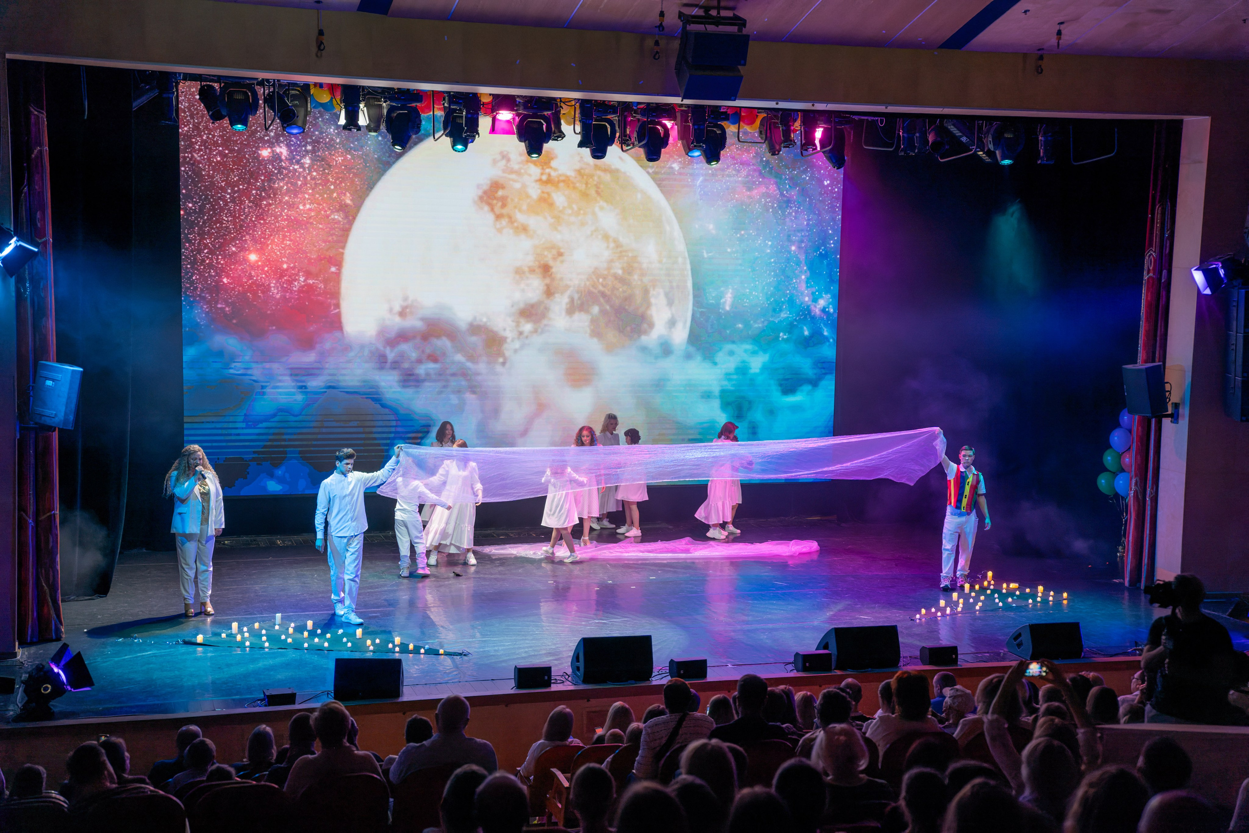 Съёмка благотворительного спектакля «Новая история деревянного мальчика». «Студия DRONAVT`s» — видеосъёмка и фотография г. Москва