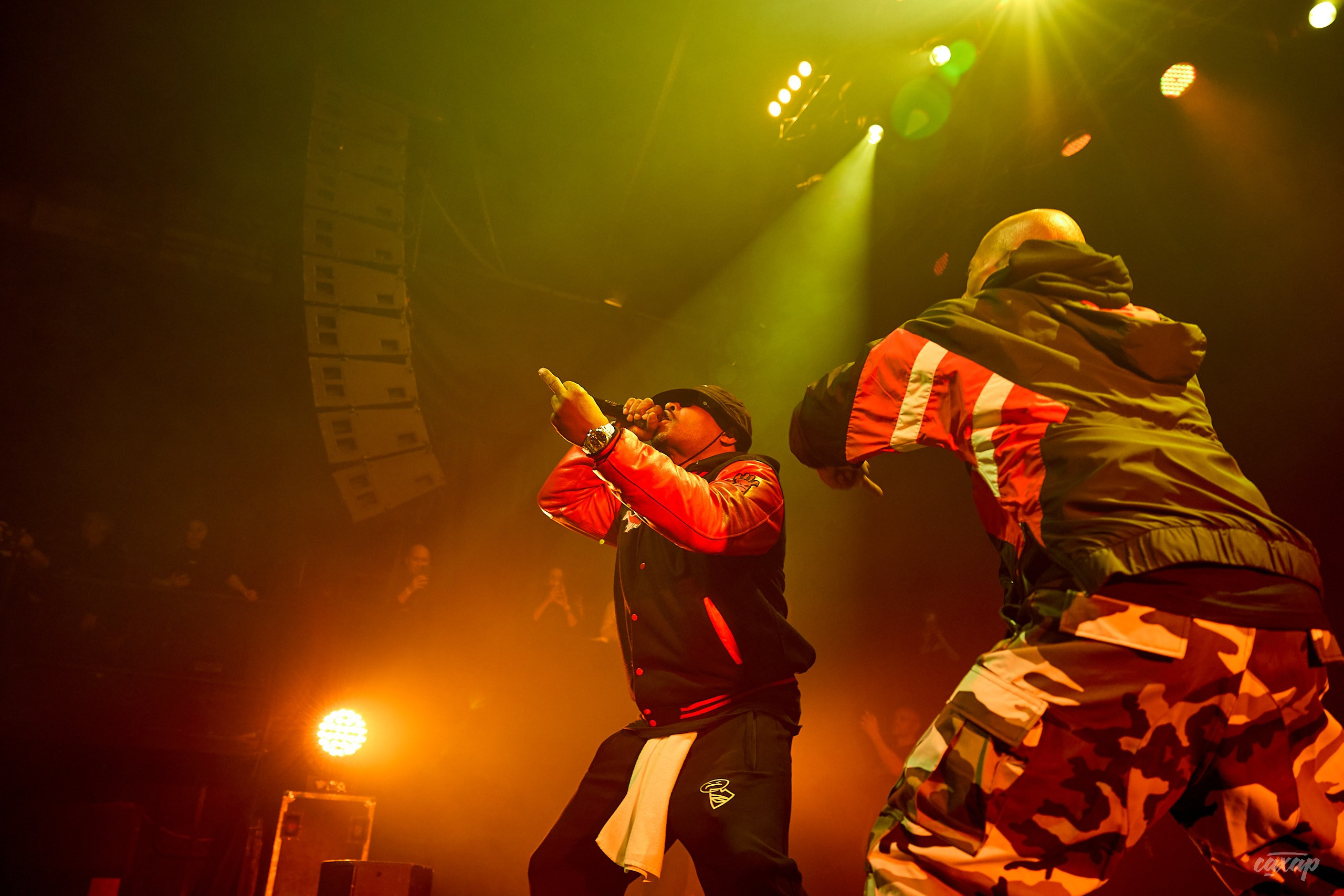 ONYX. Профессиональный фотограф в Екатеринбурге Юра Сахар