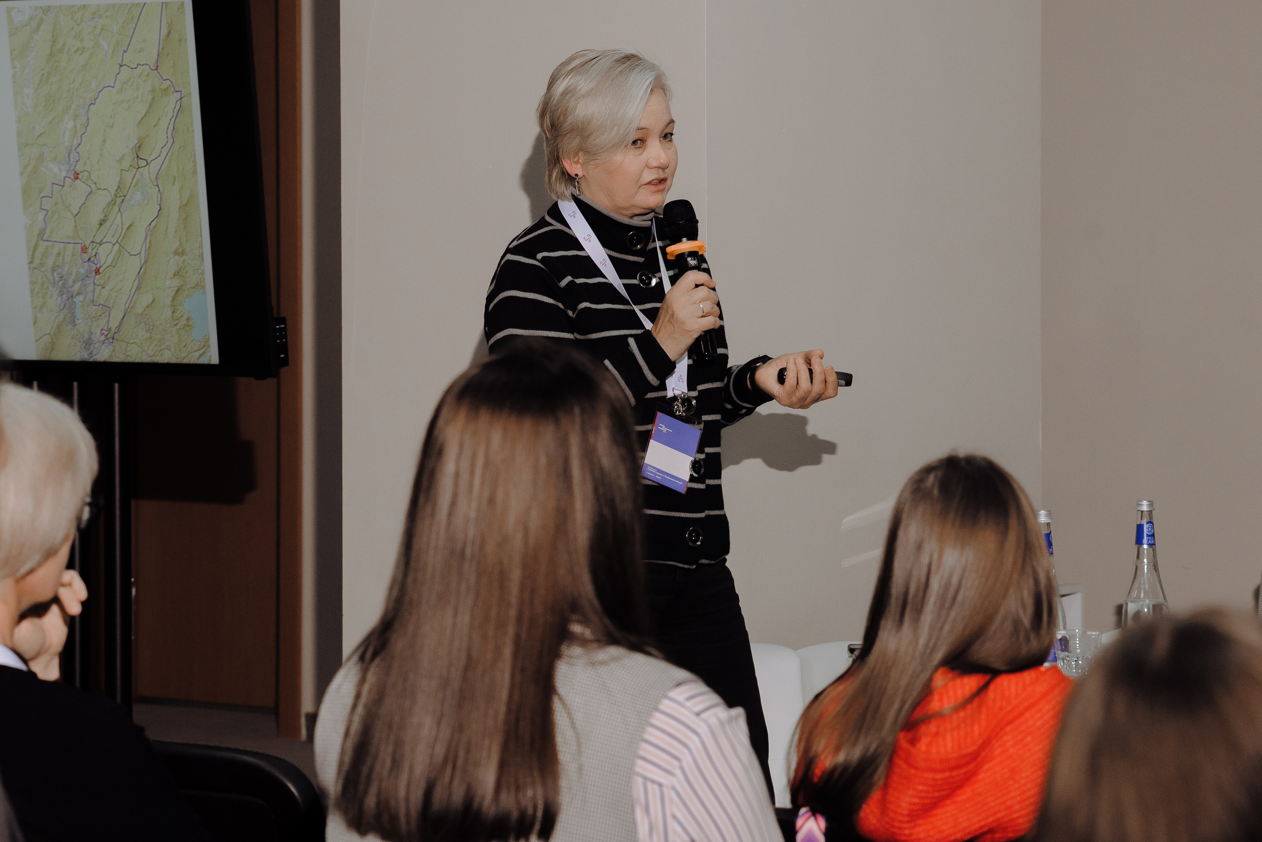 ОБЛАСТНАЯ КОНФЕРЕНЦИЯ «РАЗВИТИЕ ТУРИЗМА В ЧЕЛЯБИНСКОЙ ОБЛАСТИ». Репортажный фотограф Зуев Роман г. Челябинск