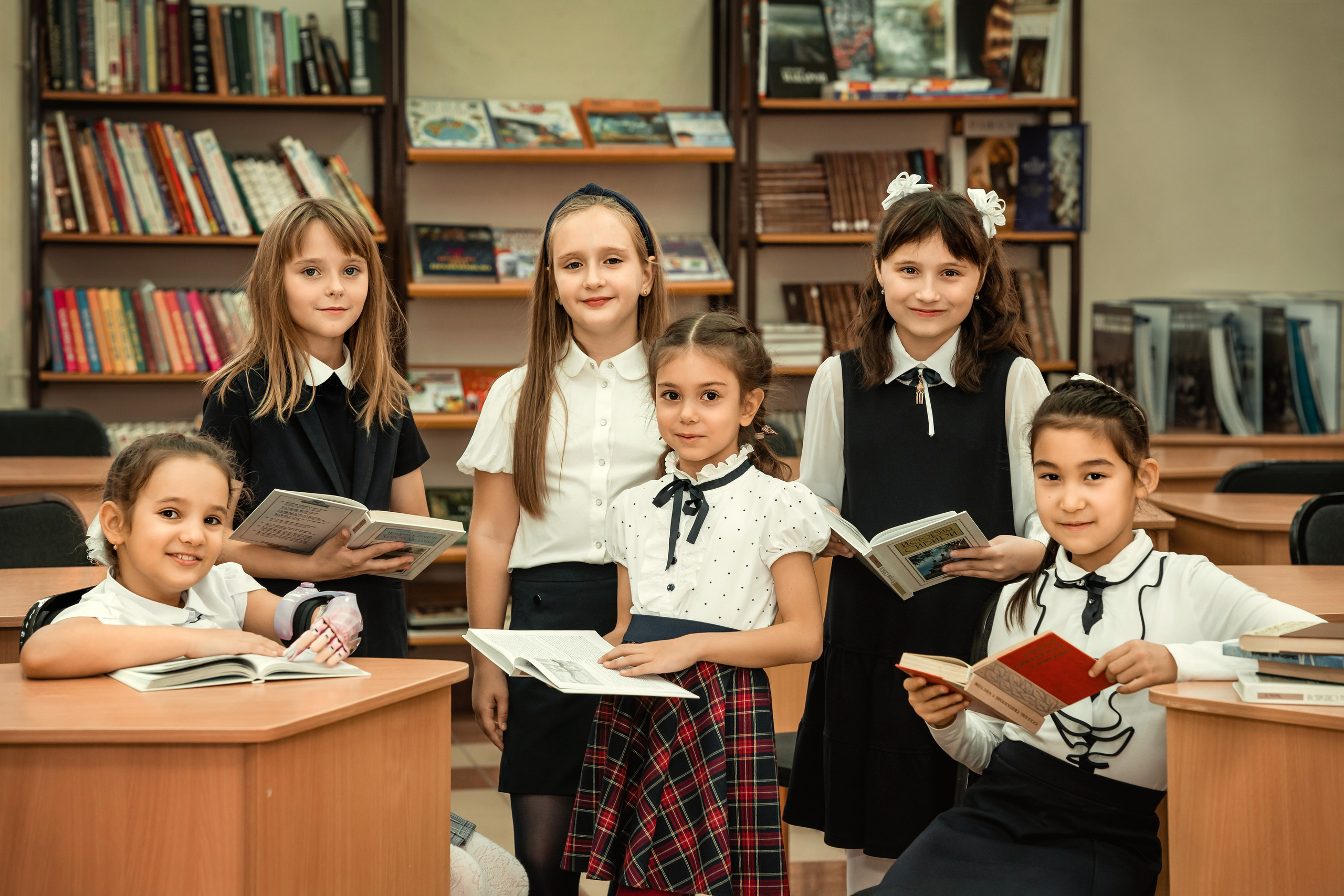 Школа. Фотограф Валентина Полунина