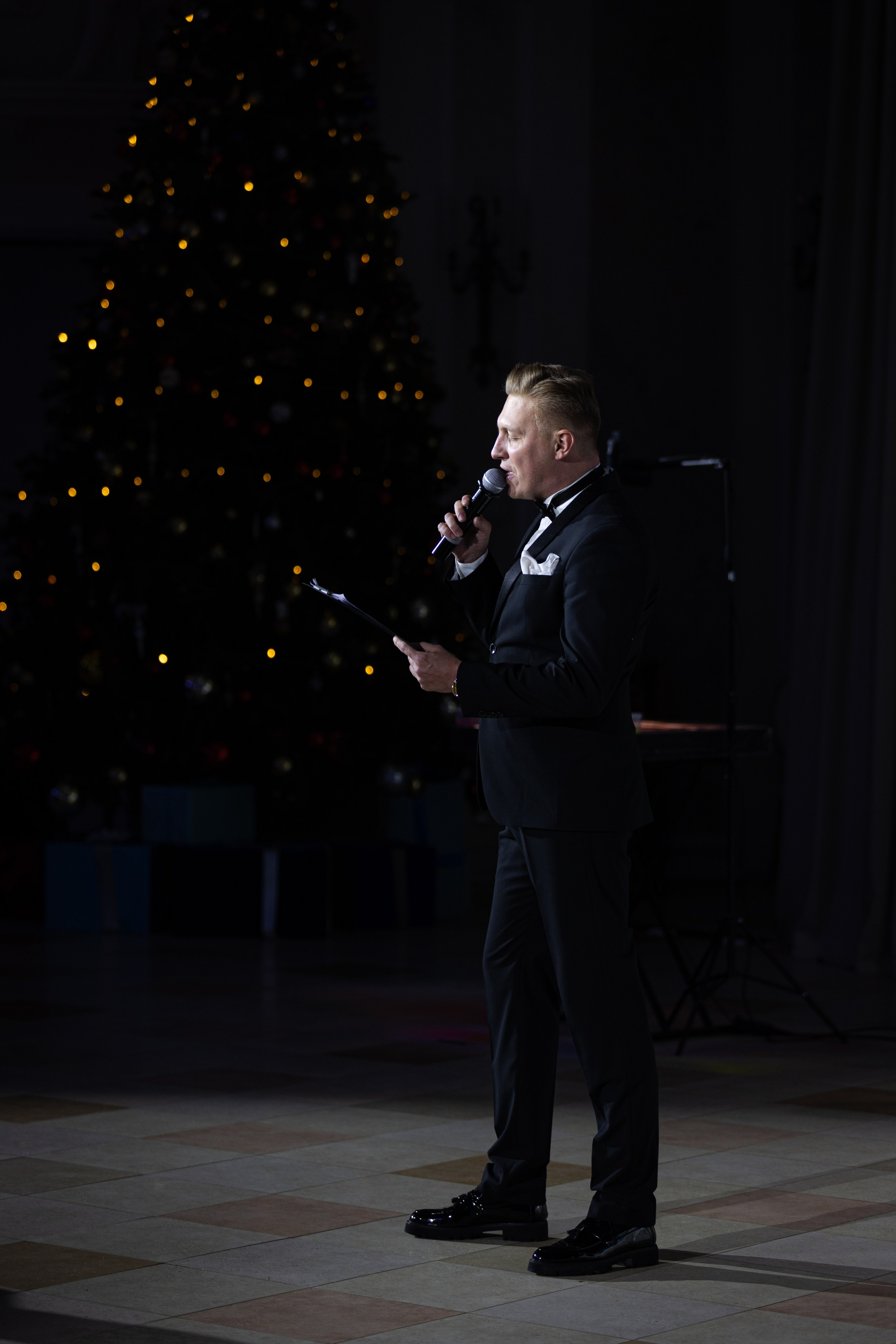 Автопортрет. Летний Дворец в Петергофе. Ваш фотограф — Александра Андрущенко