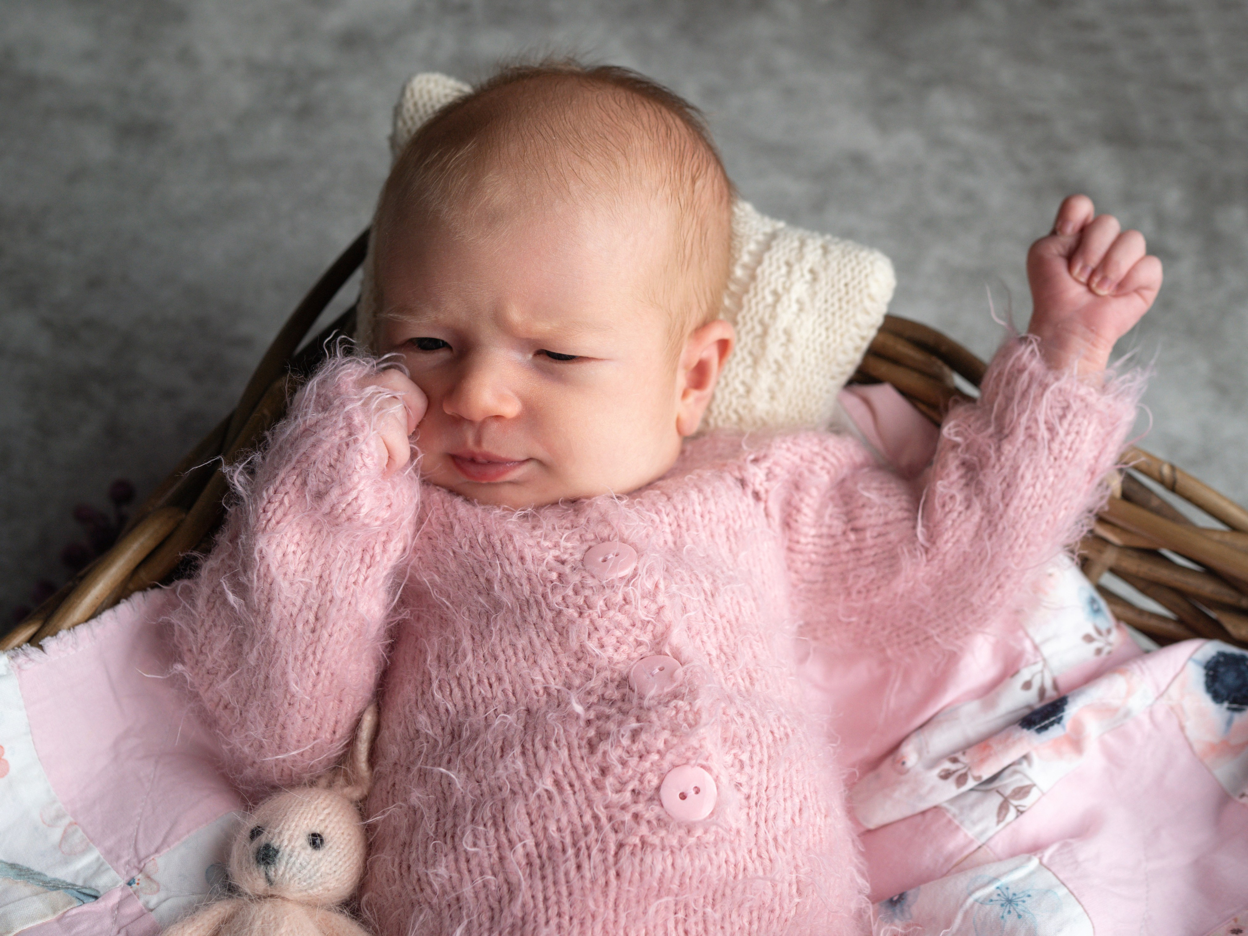 НьюБорн Алиса. Фотограф Зинаида Евдокимова