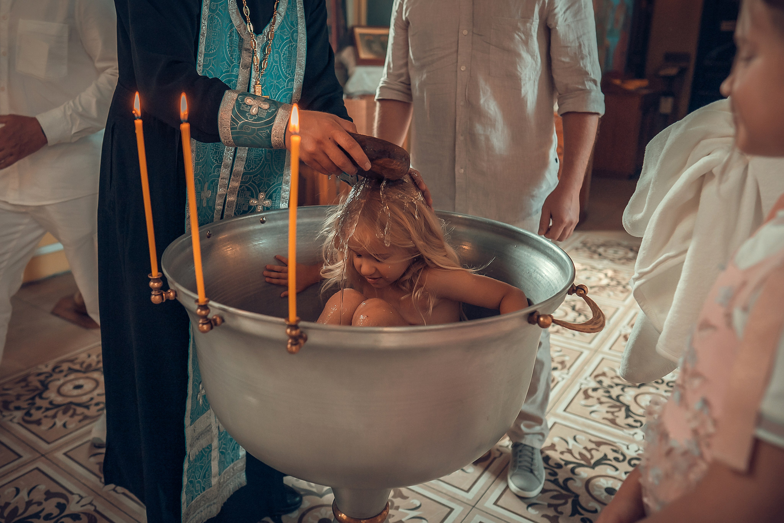 Крещение Даны. Фотограф на Крещение и Венчание в Красноярске Рамазанова Юлия