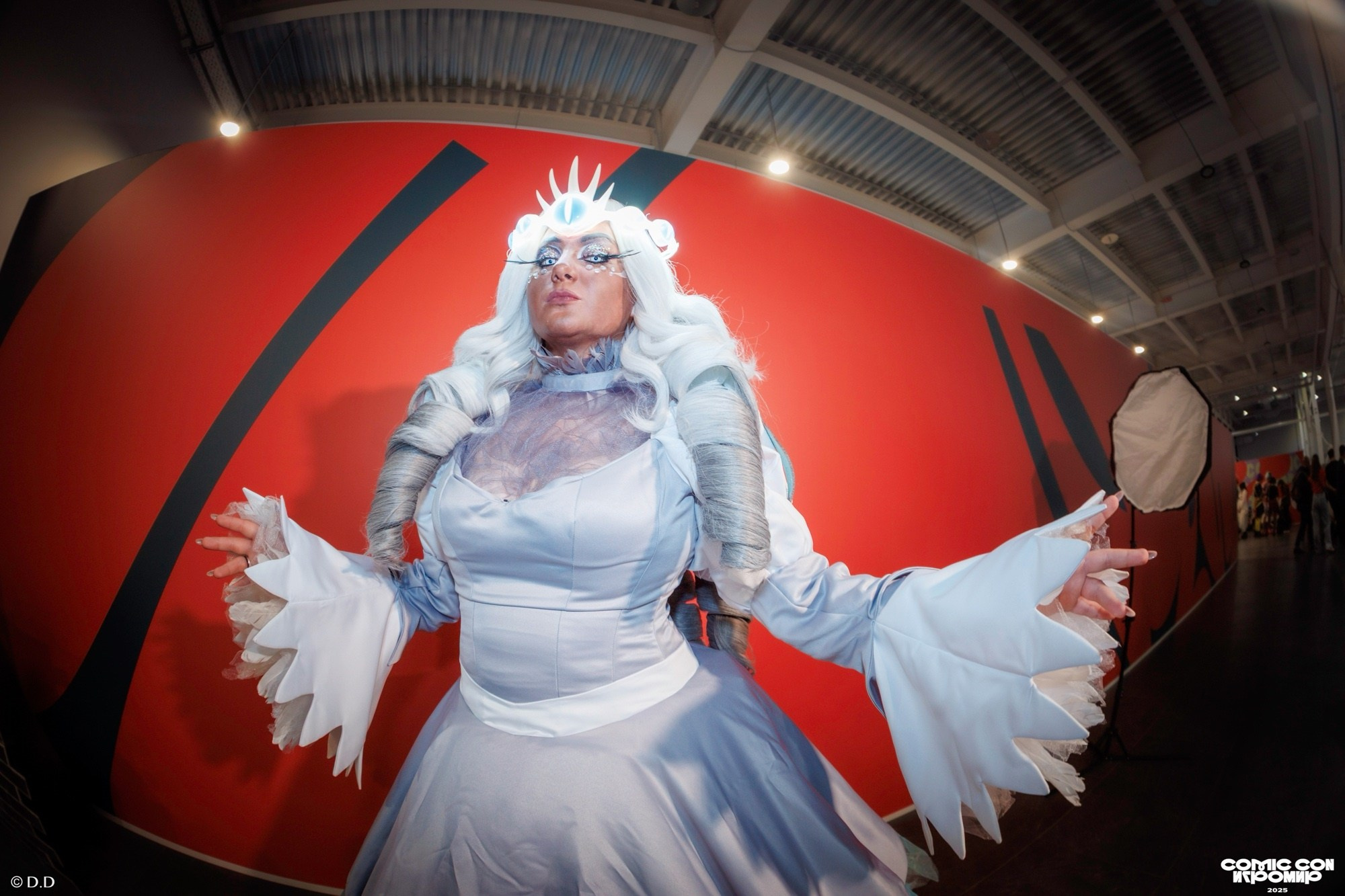 Comic Con Игромир 2025. Различные мероприятия и просто фотографии людей