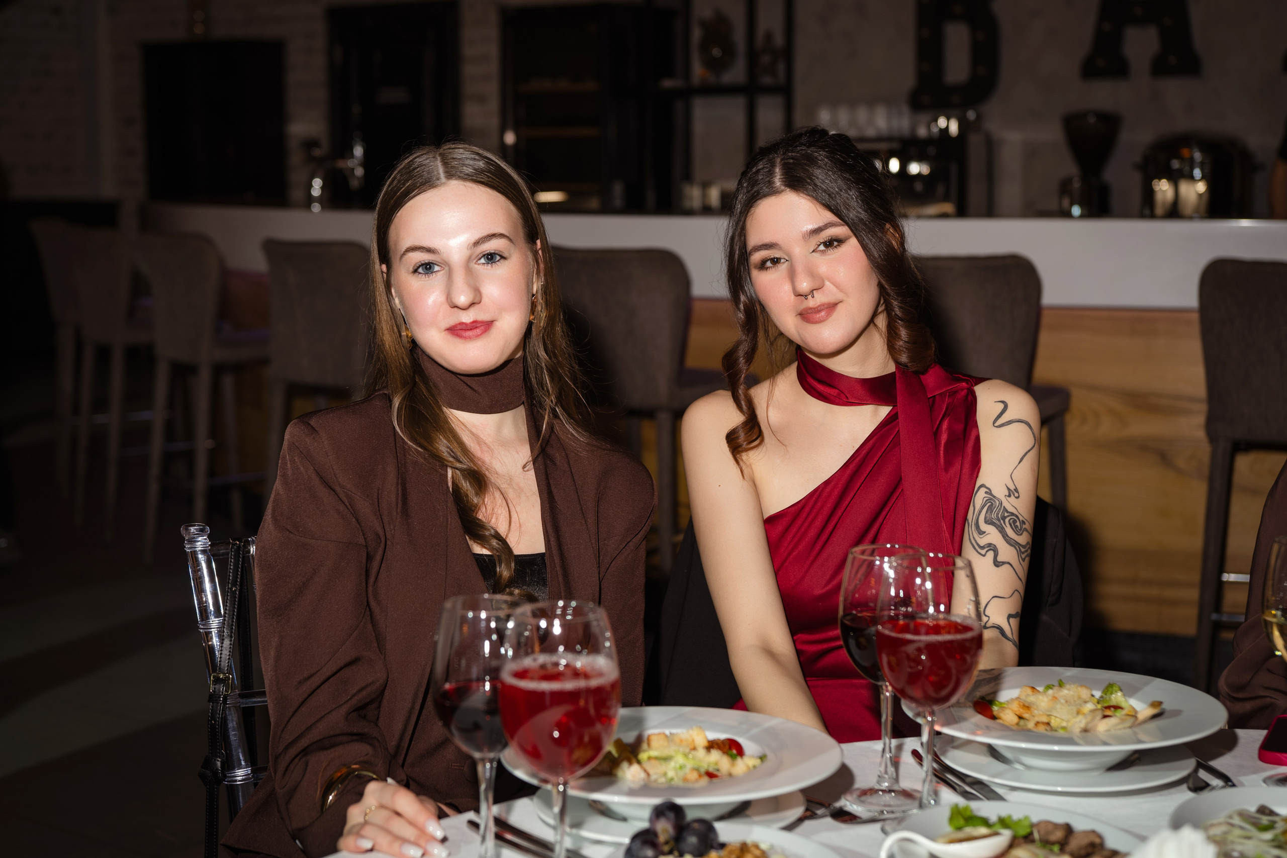 Свадебная фото и видеосъёмка примеры. Фотограф и видеограф в Тюмени Анна Жагорина, 11 лет в профессии