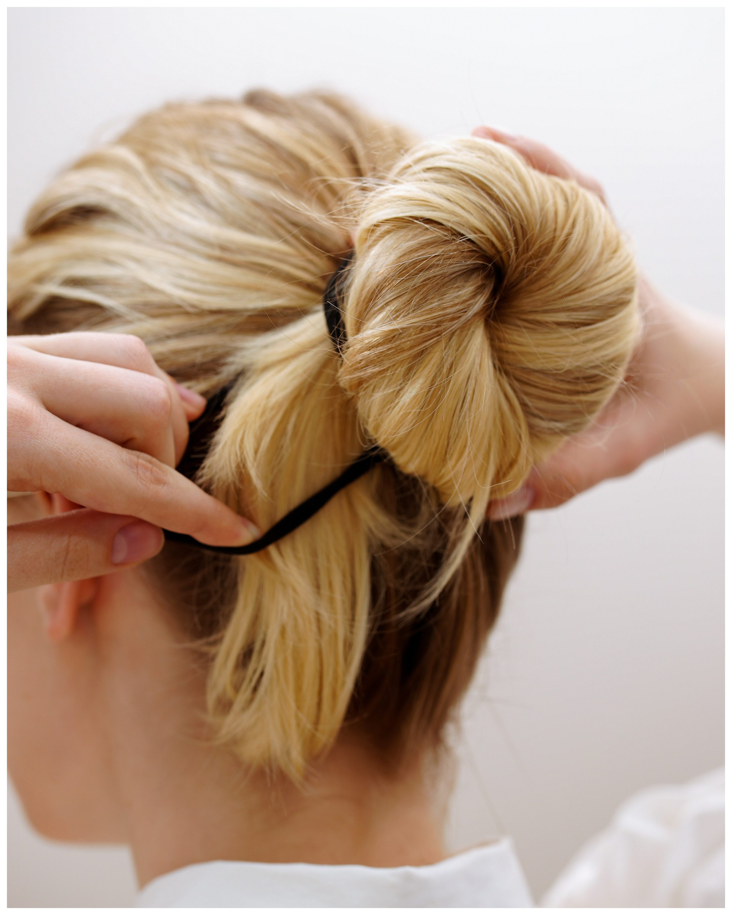 MONOMUR catalog. Анна Дериглазова | Коммерческий фотограф в Москве