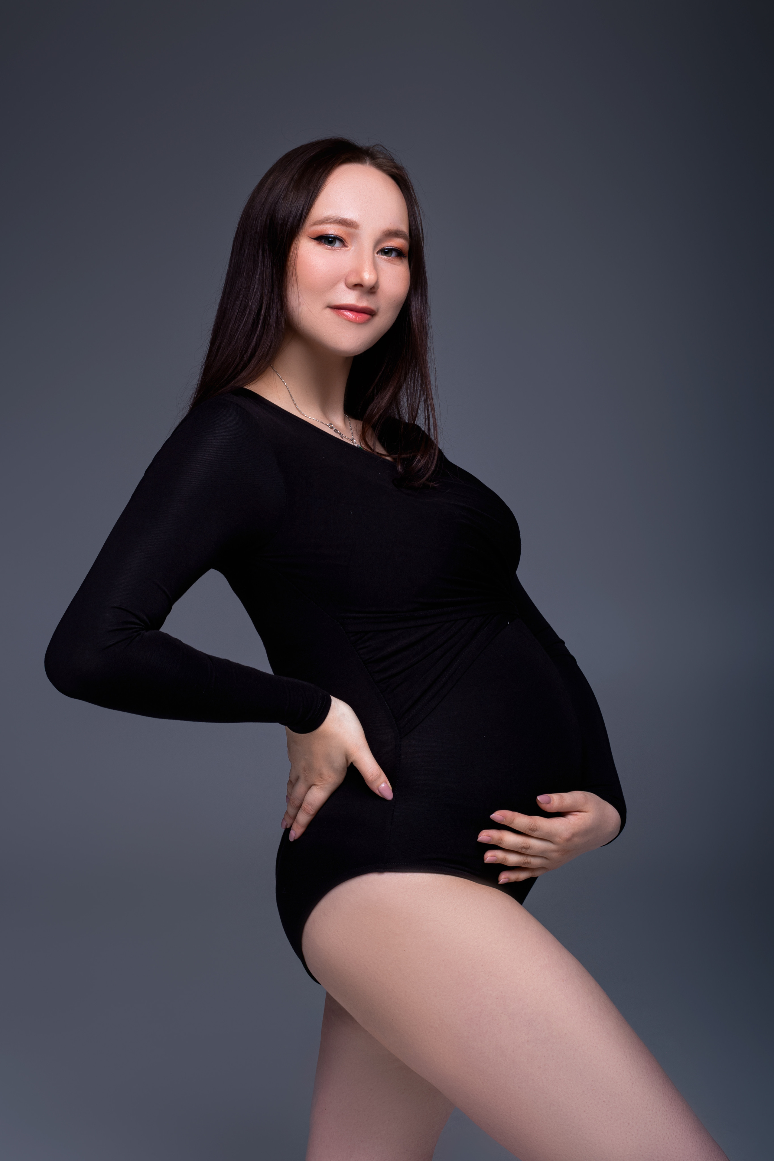 Ирина в ожидании малыша. Фотограф беременности в Хабаровске Сарычева Надежда