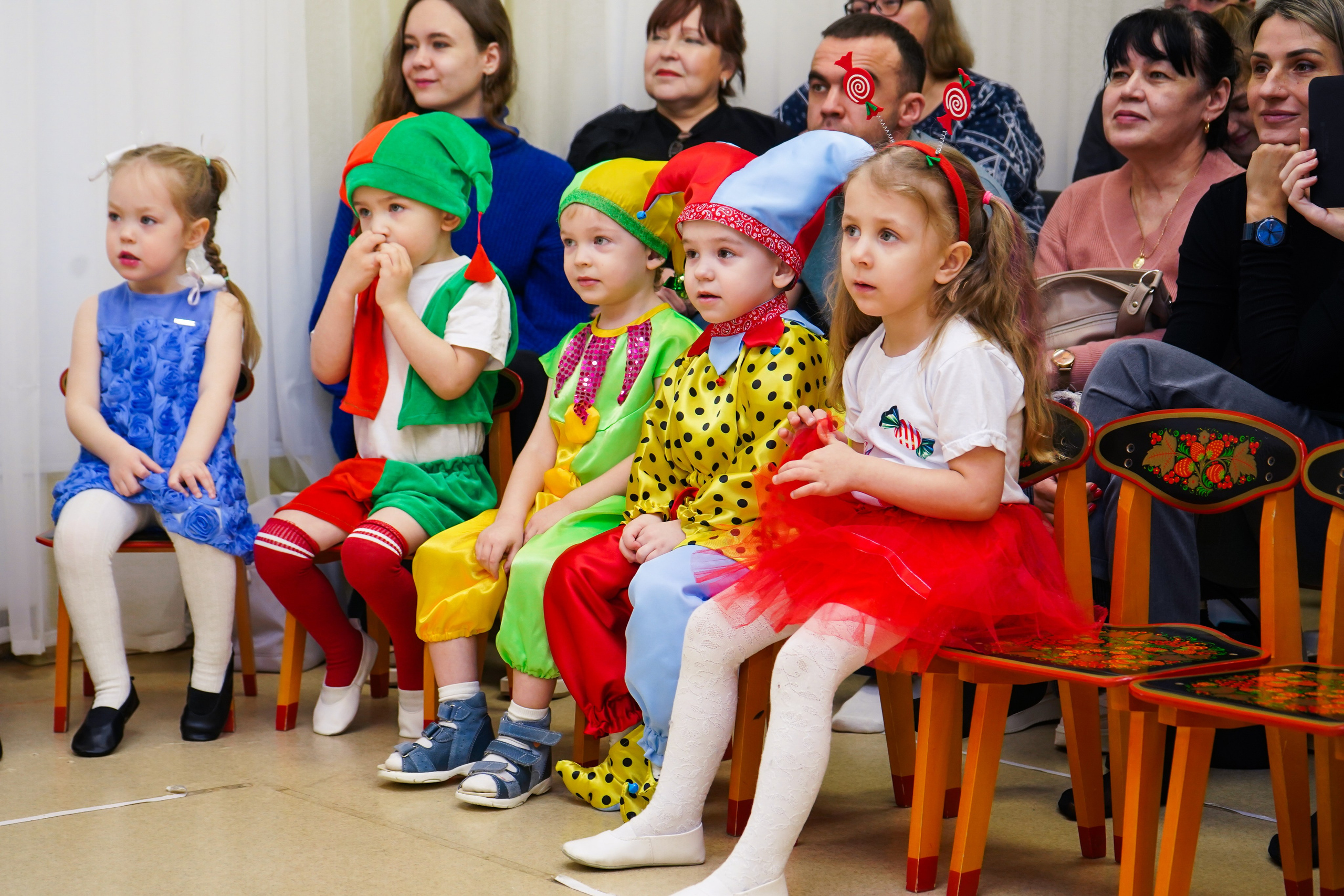 Новогодний утренник в садике. Семейный и портретный фотограф в Екатеринбурге Анна Лобанова