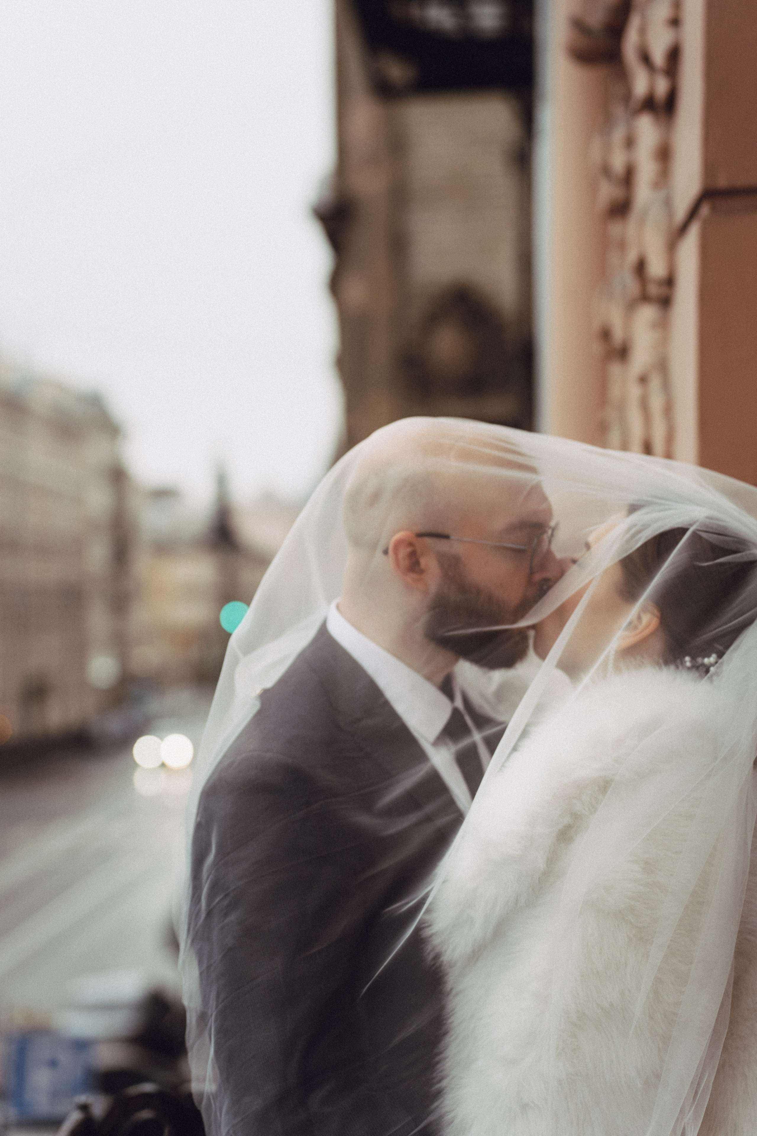 СВАДЕБНАЯ СЬЕМКА ВО ВТОРОМ ДВОРЦЕ (ДЕКАБРЬ) ТАКЖЕ СЬЕМКА В СТУДИИ НА ЧЕРНЫШЕВСКОЙ. Профессиональный фотограф, Санкт-Петербург — Виктория Богомолова