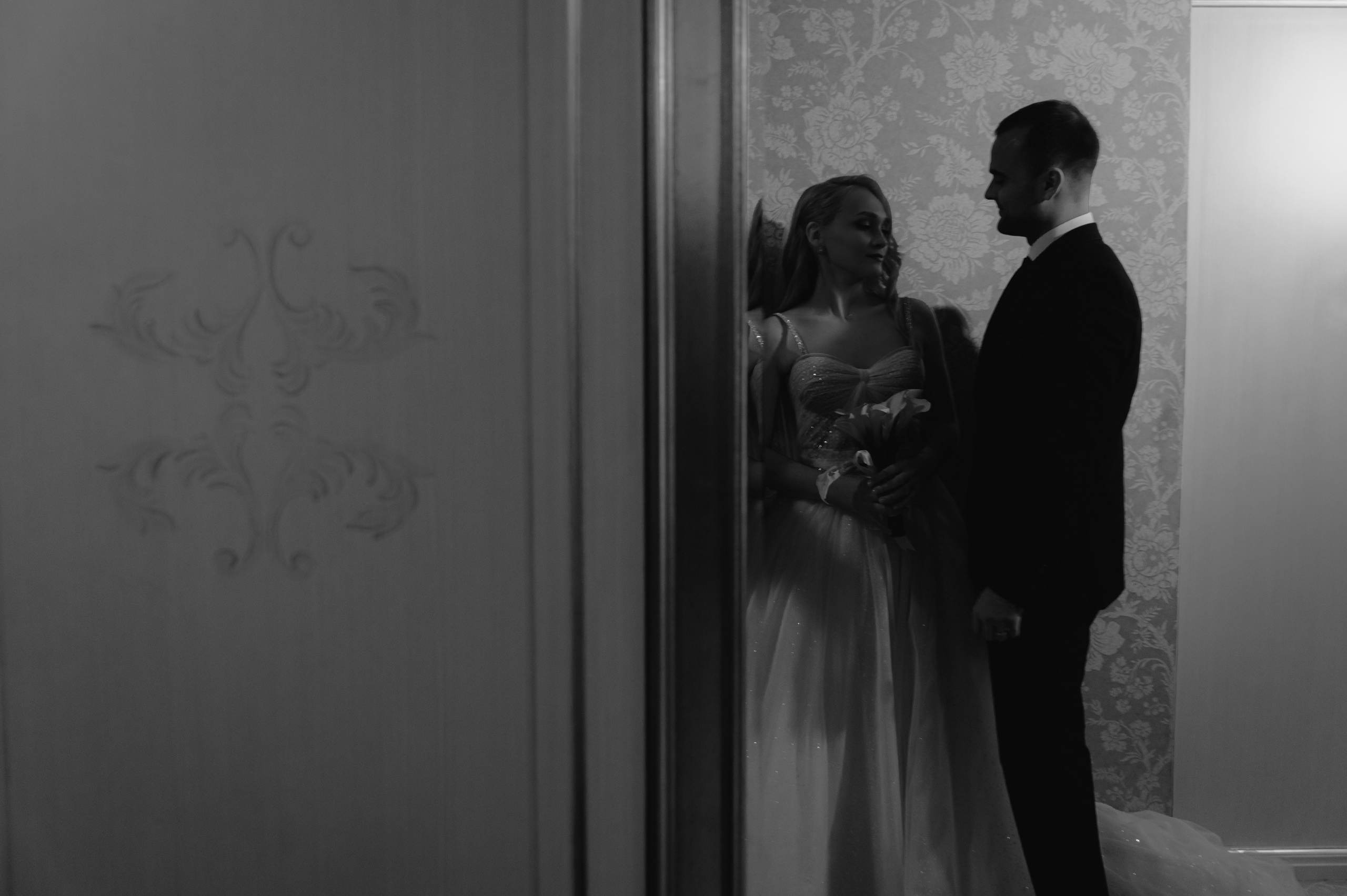 Свадебная фотосессия в Radisson Collection Hotel мск. Свадебный и портретный фотограф в Москве Жердев Даниил