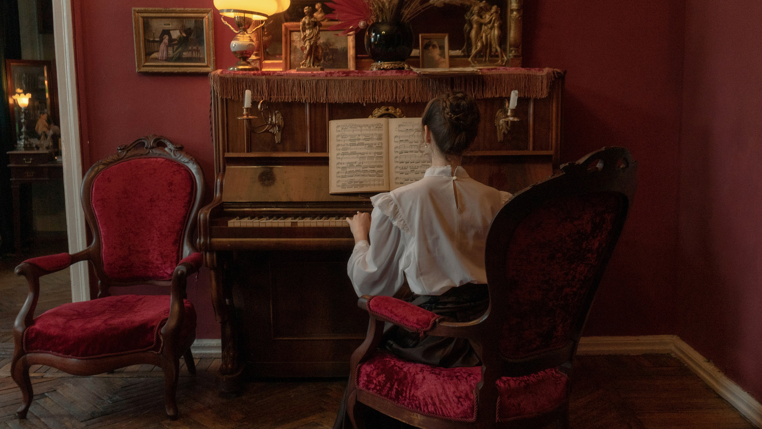 Писатель. Фотохудожник и фоторежиссёр Евгения Будякова