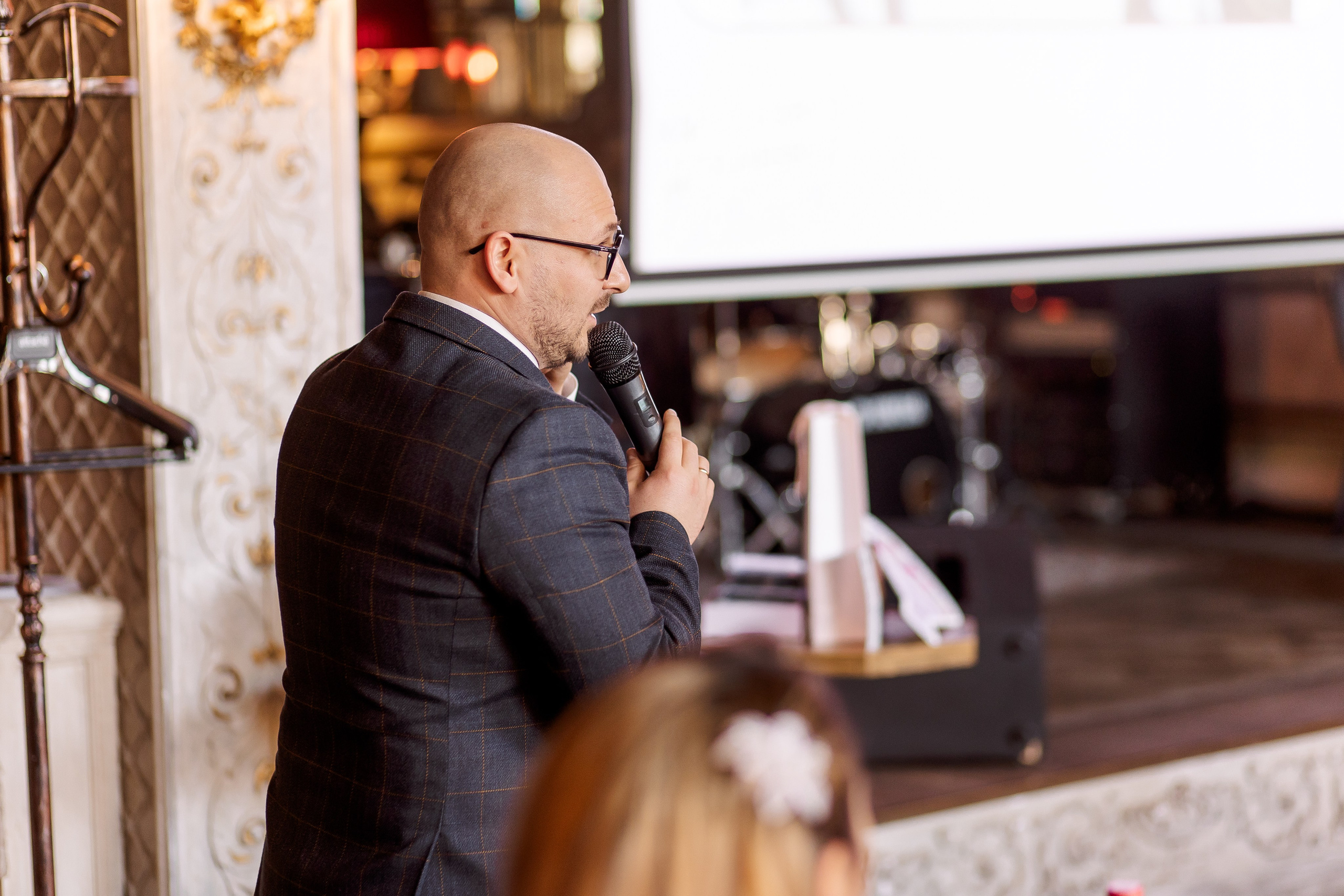 Караоке квиз-девичник. Свадебный и семейный фотограф в Челябинске Юлия Ишимова