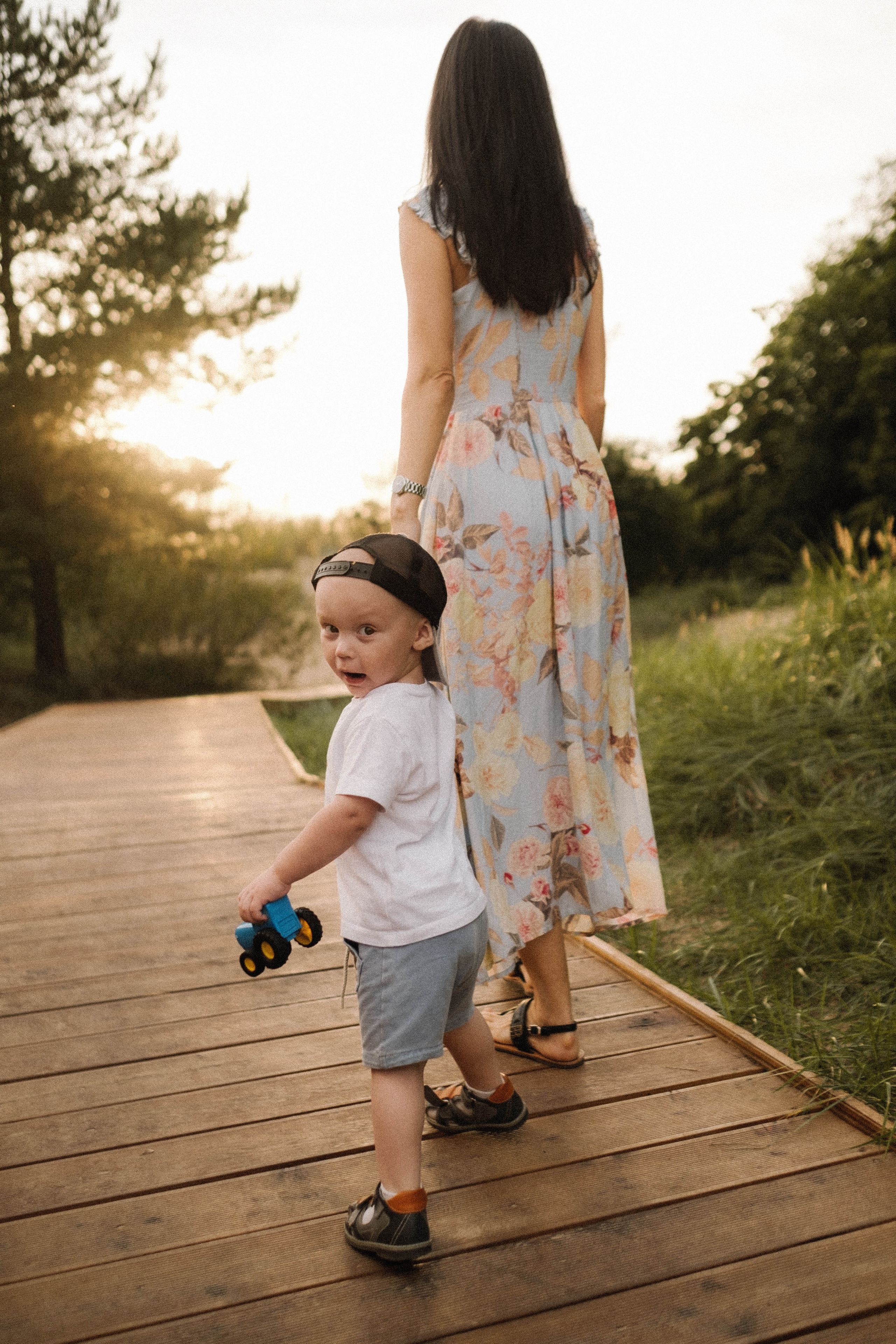 Лена и Герман закат. Семейный фотограф в Санкт-Петербурге Дарья Косянчук